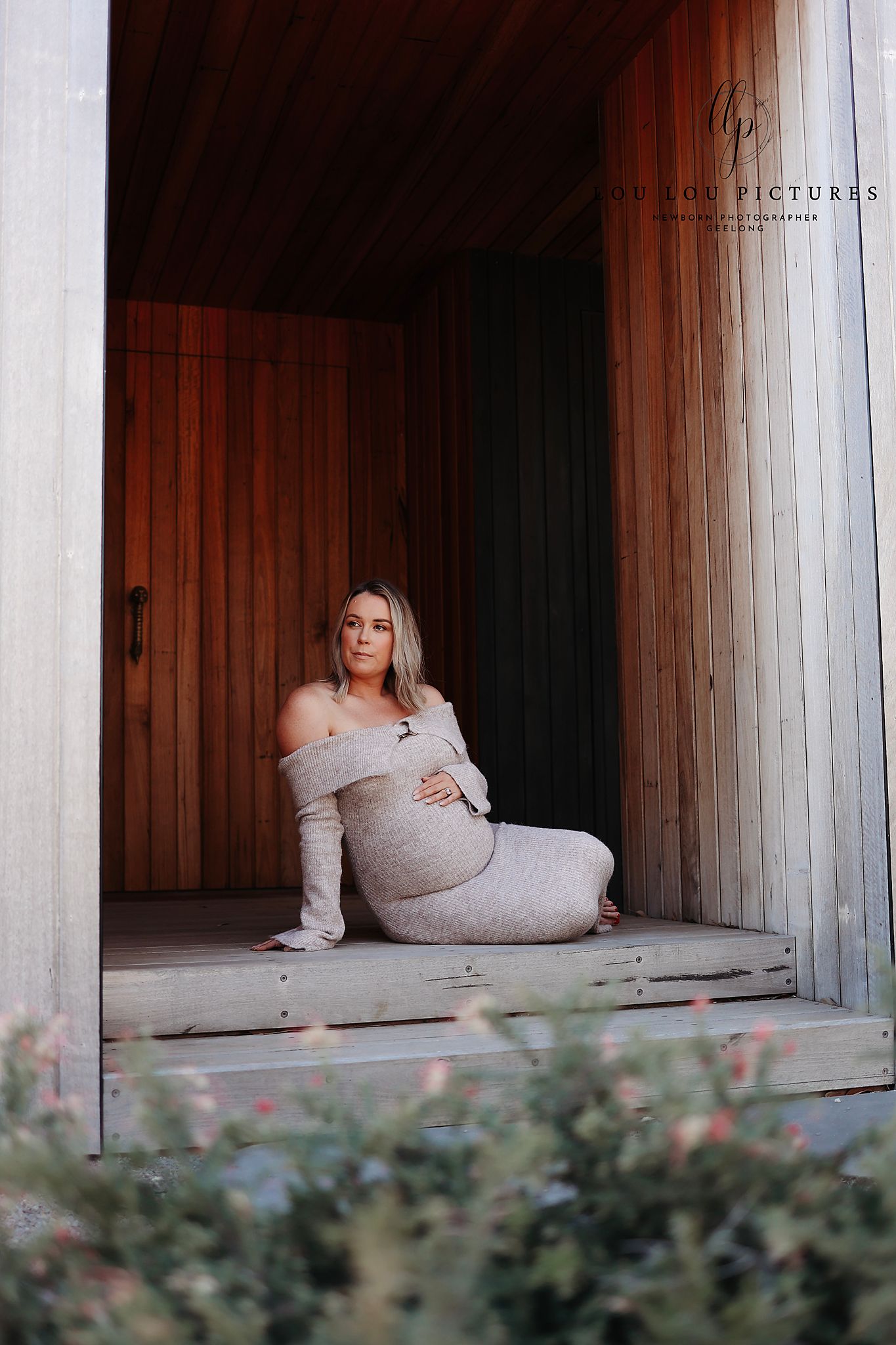 Geelong Maternity photographer, Geelong newborn photographer, newborn photographer Geelong, maternity photographer Geelong Armstrong creek