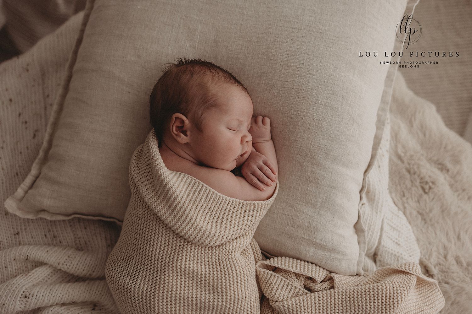 Geelong newborn photographer, newborn photography Geelong, Geelong Victoria Newborn photographer, best Geelong newborn photographer