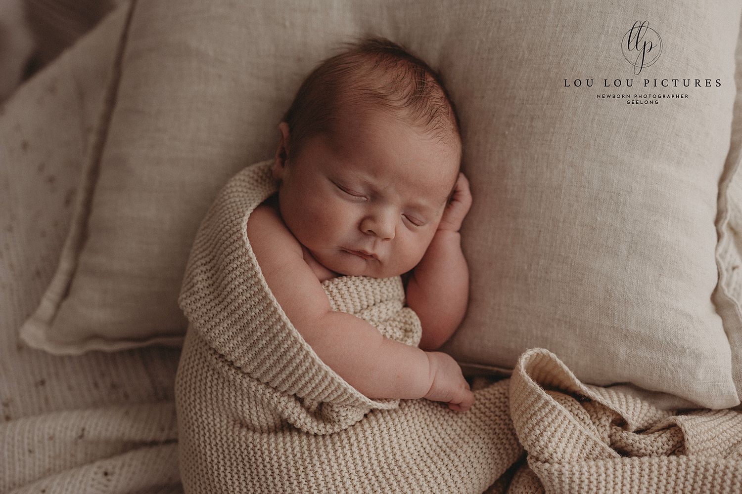 Geelong newborn photographer, newborn photography Geelong, Geelong Victoria Newborn photographer, best Geelong newborn photographer