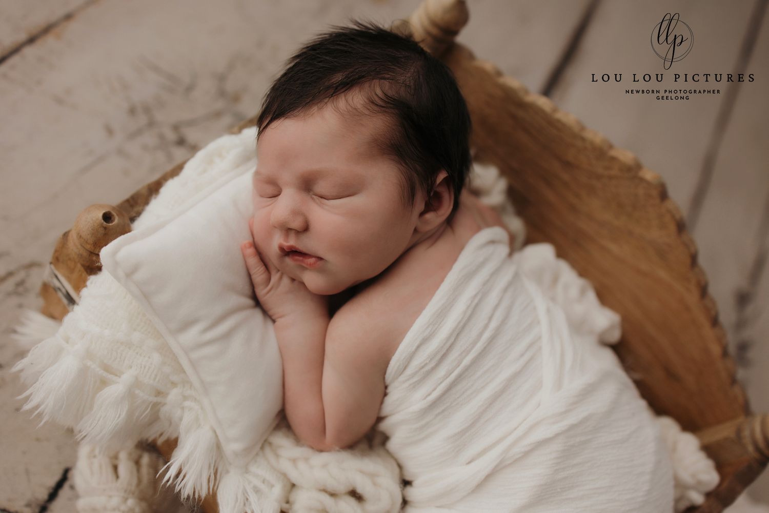 Geelong newborn photographer, newborn photography Geelong, Geelong Victoria Newborn photographer, best Geelong newborn photographer