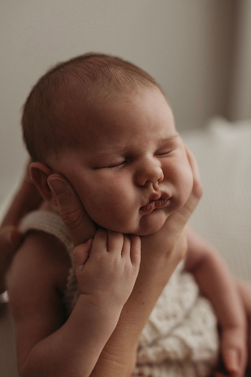 newborn photographer with safe posing and lots of experience in Geelong