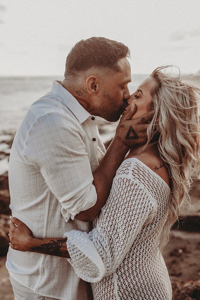 soul session at the beach for a couple in love