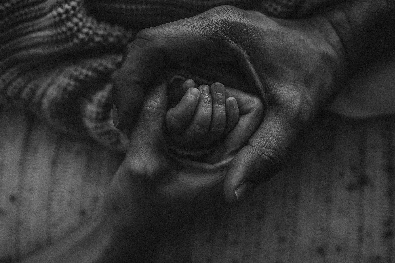 newborn macro details newborn photoshoot near me