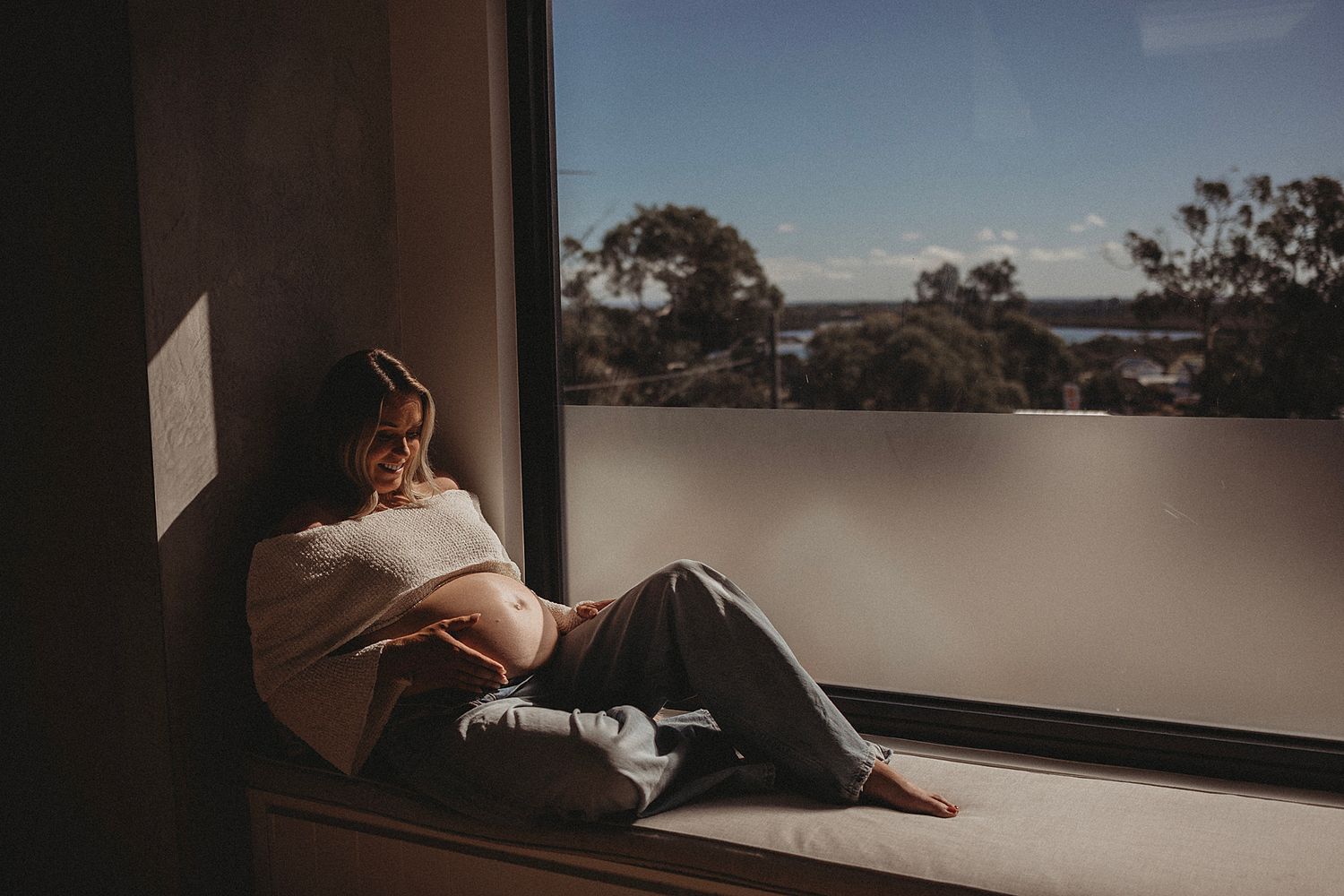 finding a quiet moment during pregnancy, having a pause