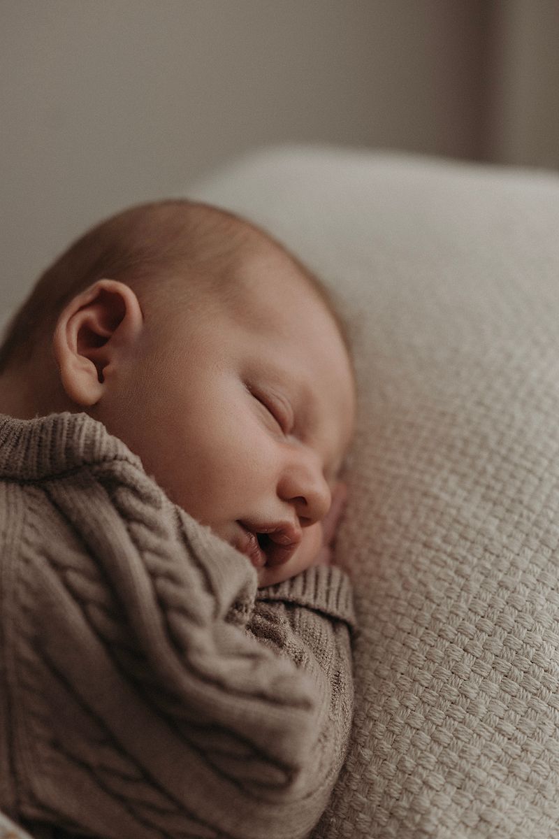 newborn baby photo studio photography geelong
