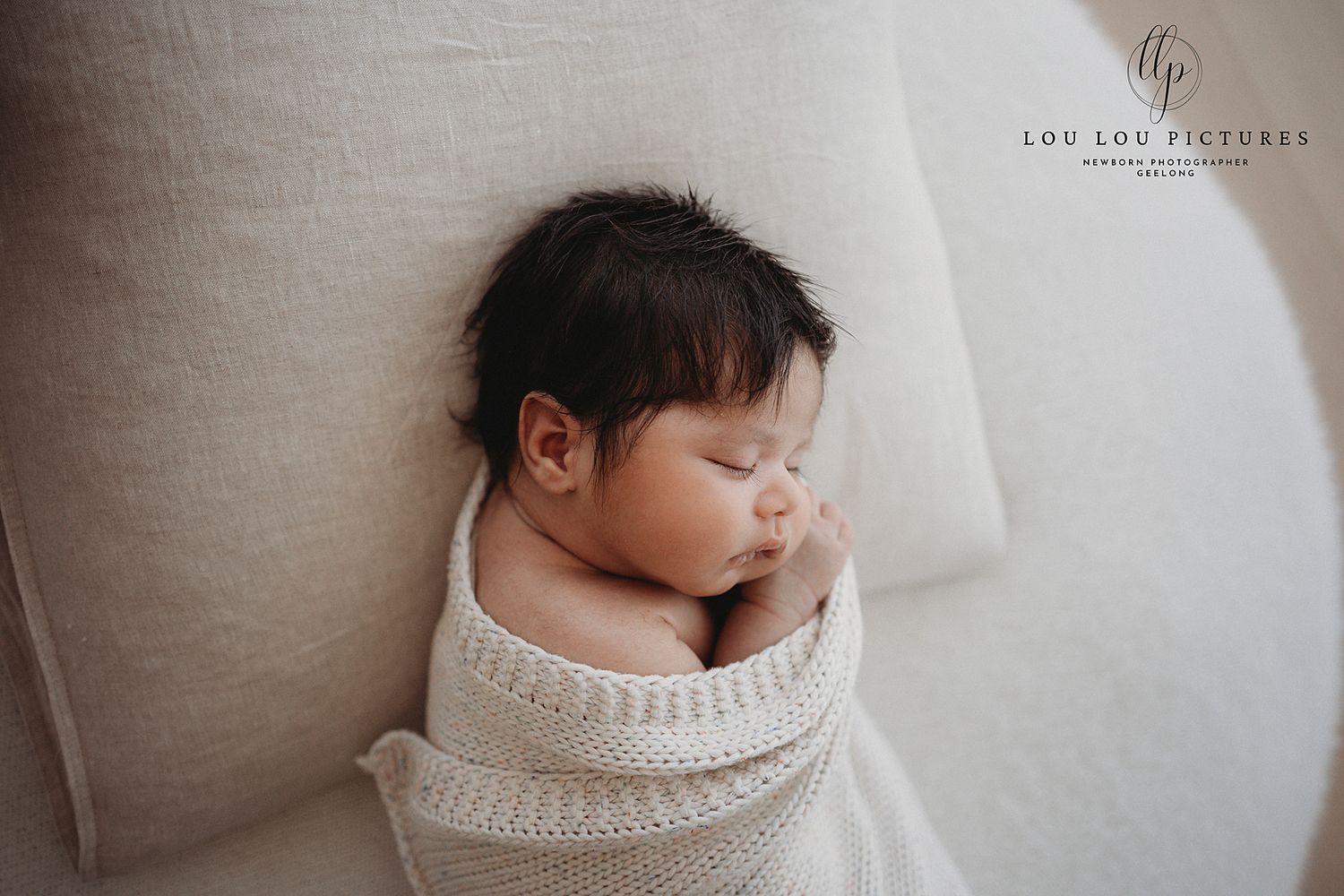 Geelong newborn photographer, newborn photography Geelong, Geelong Victoria Newborn photographer, best Geelong newborn photographer