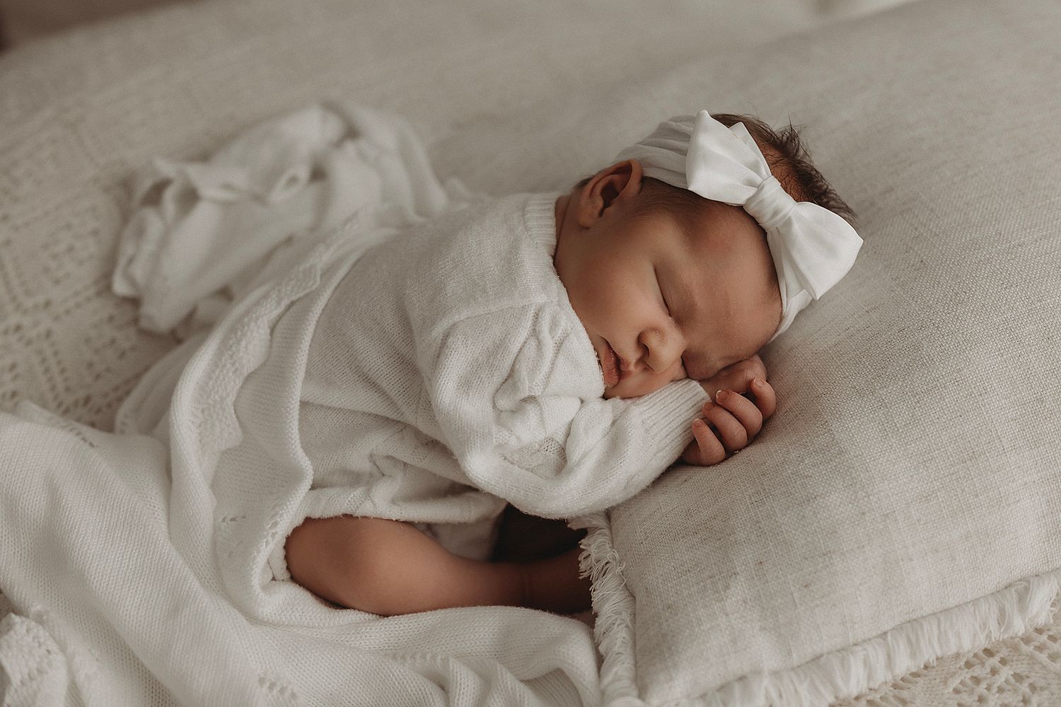 geelong newborn photographer studio shoot