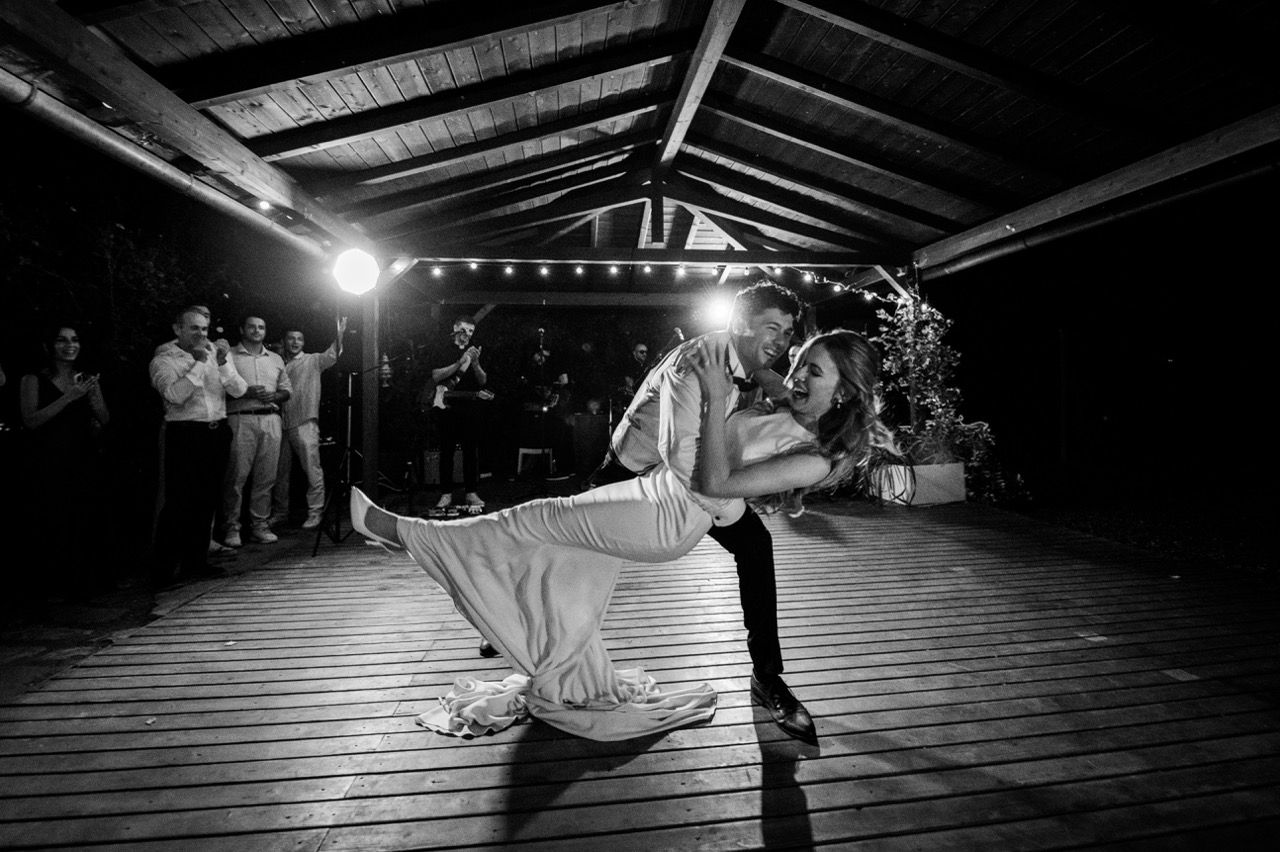 balli e festa di matrimonio al paese dei campanelli