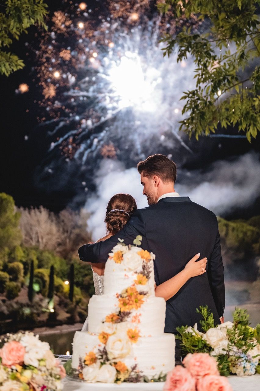 spettacolo-pirotecnico-matrimonio-lago-eventi-montaione