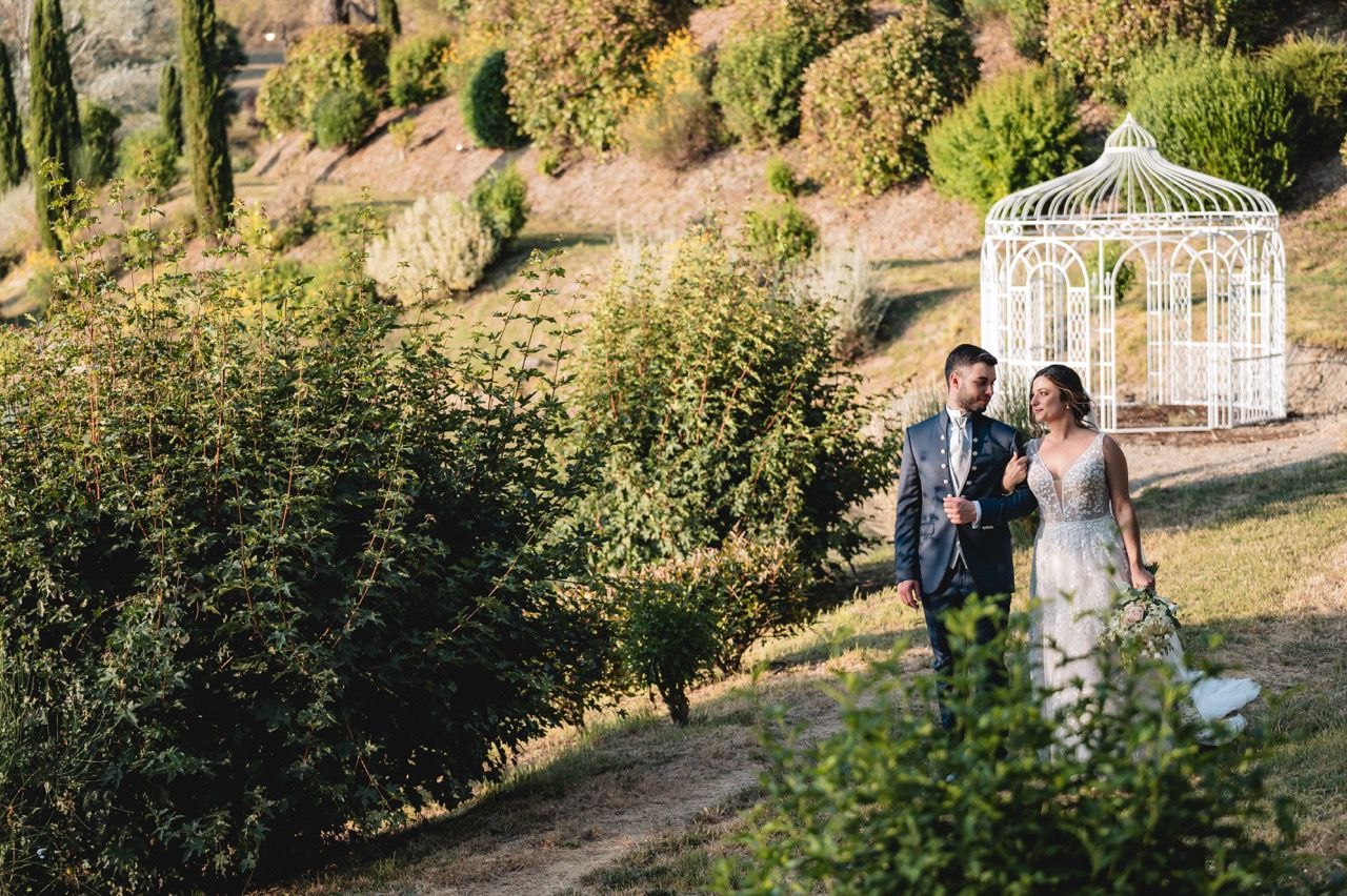 shooting-coppia-al-tramonto-riva-del-lago-eventi-toscana