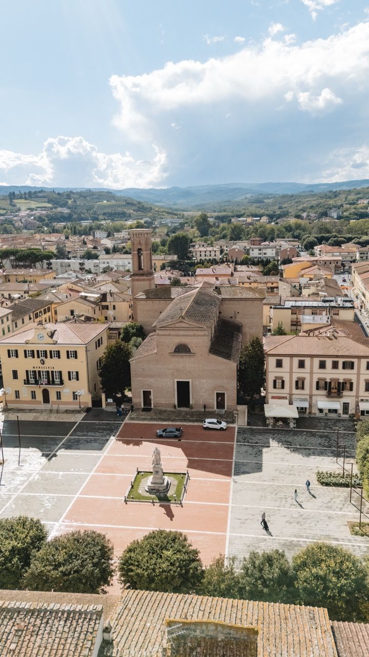 Chiesa di san tommaso apostolo in piazza boccaccio a certaldo matrimonio