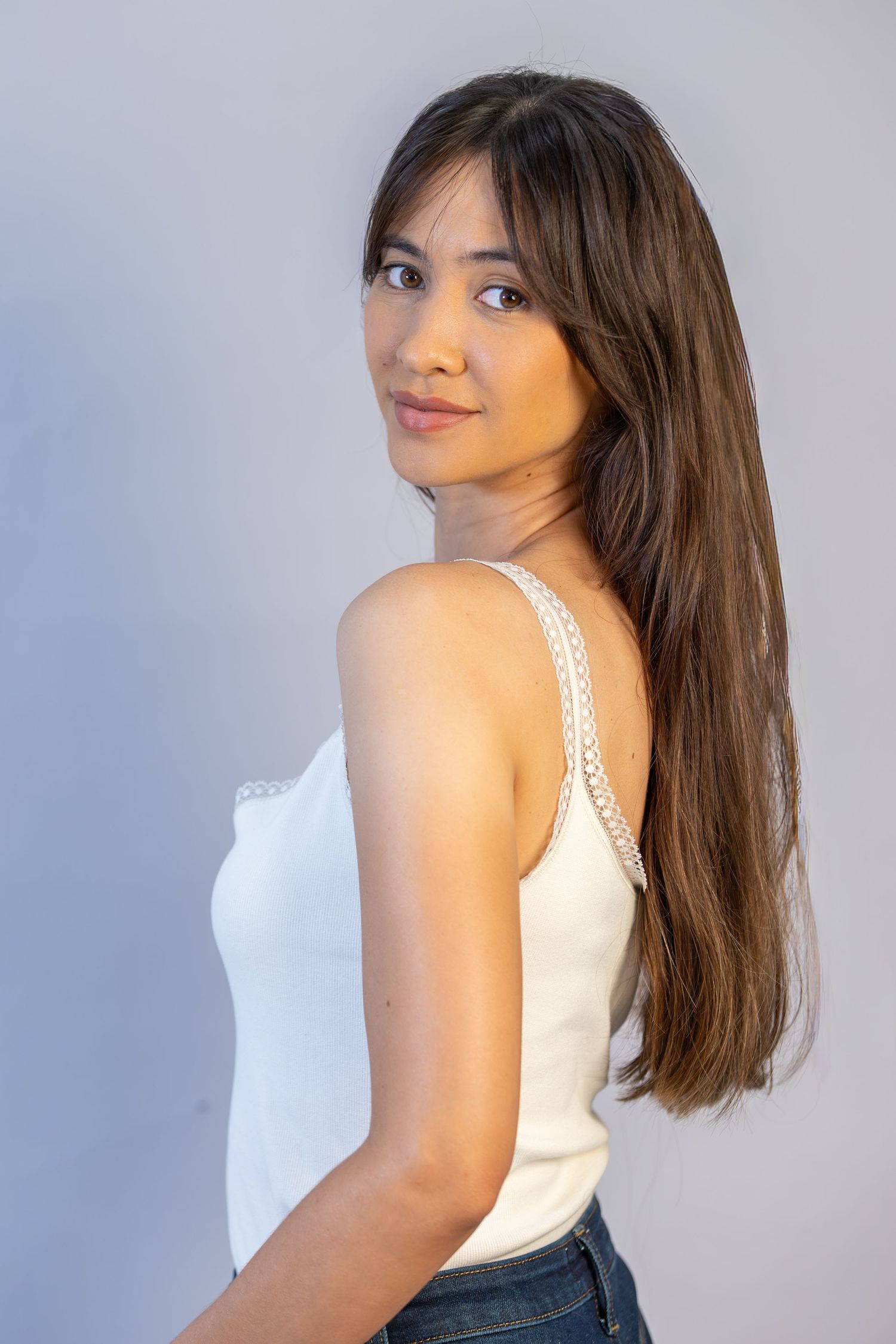 Headshot for an actress. Commercial look.