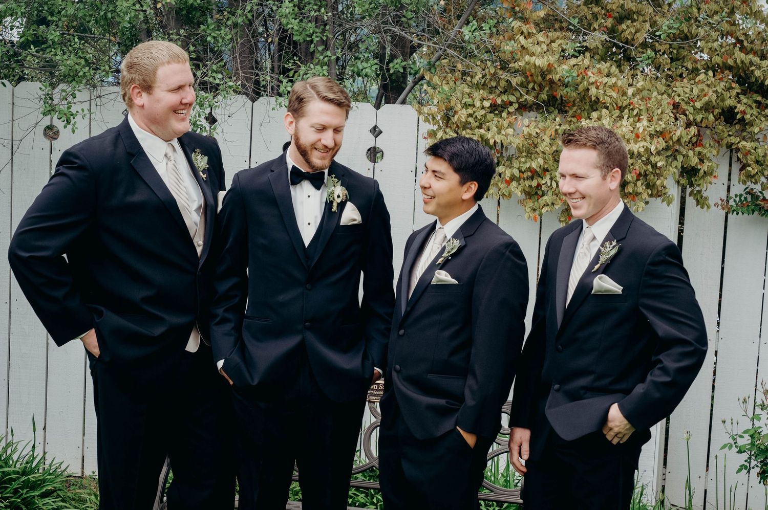 Group shot of the groom and his groomsmen.