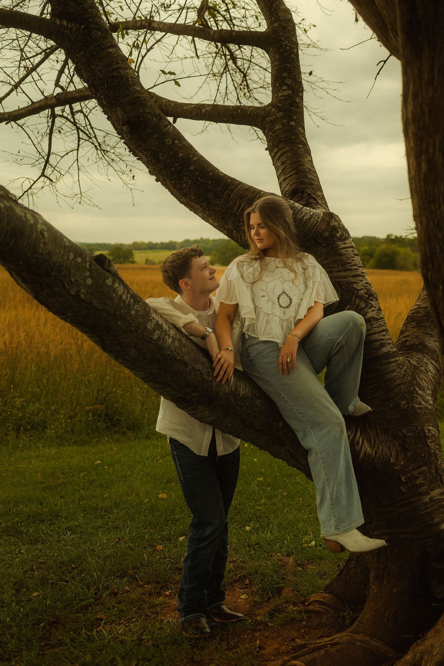 Rustic and romantic engagement and proposal photography session