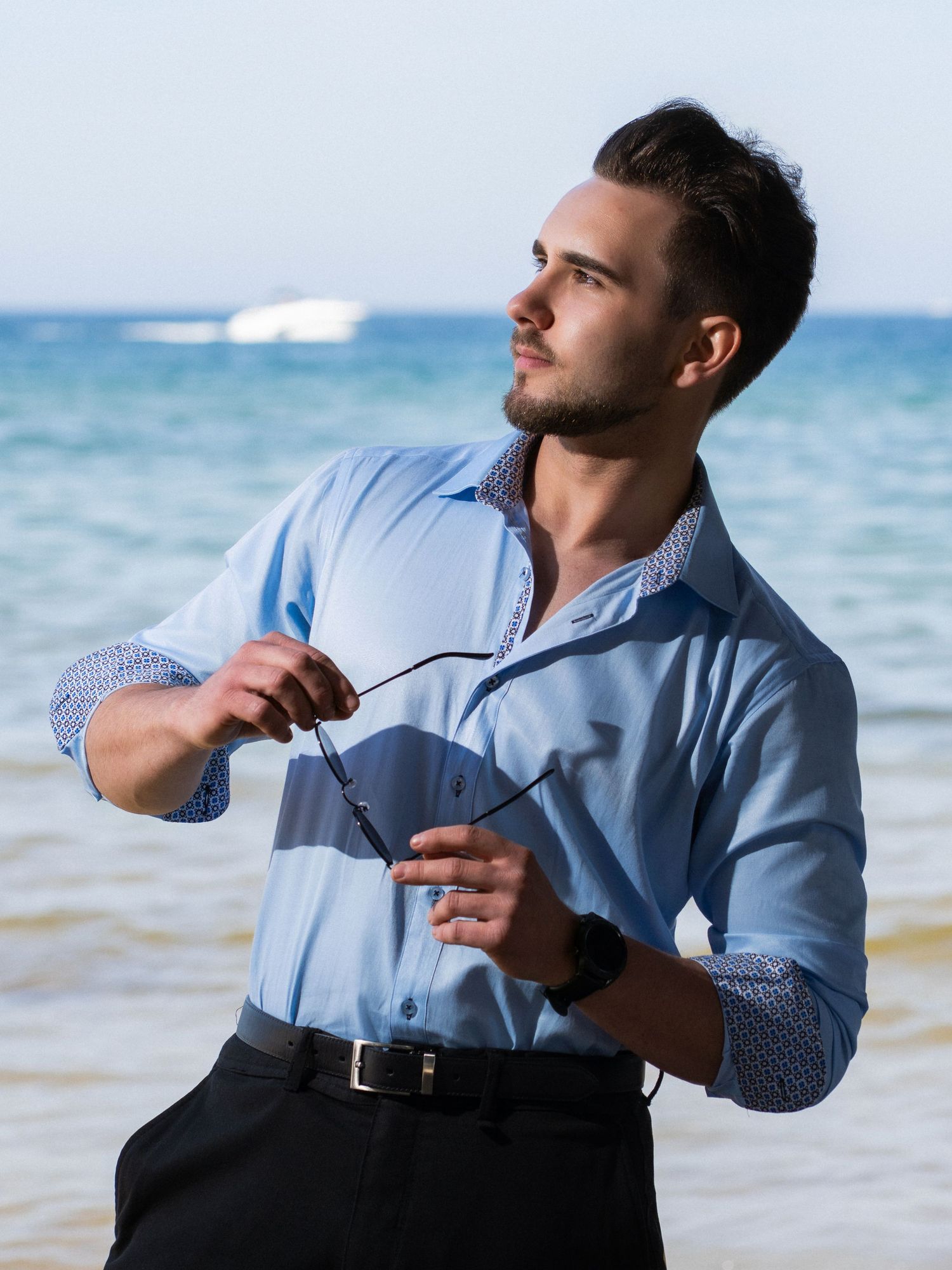 Male Portrait by Photographer Arthur Hall. 
Men's Fashion Portraiture, Photographer Warsaw.