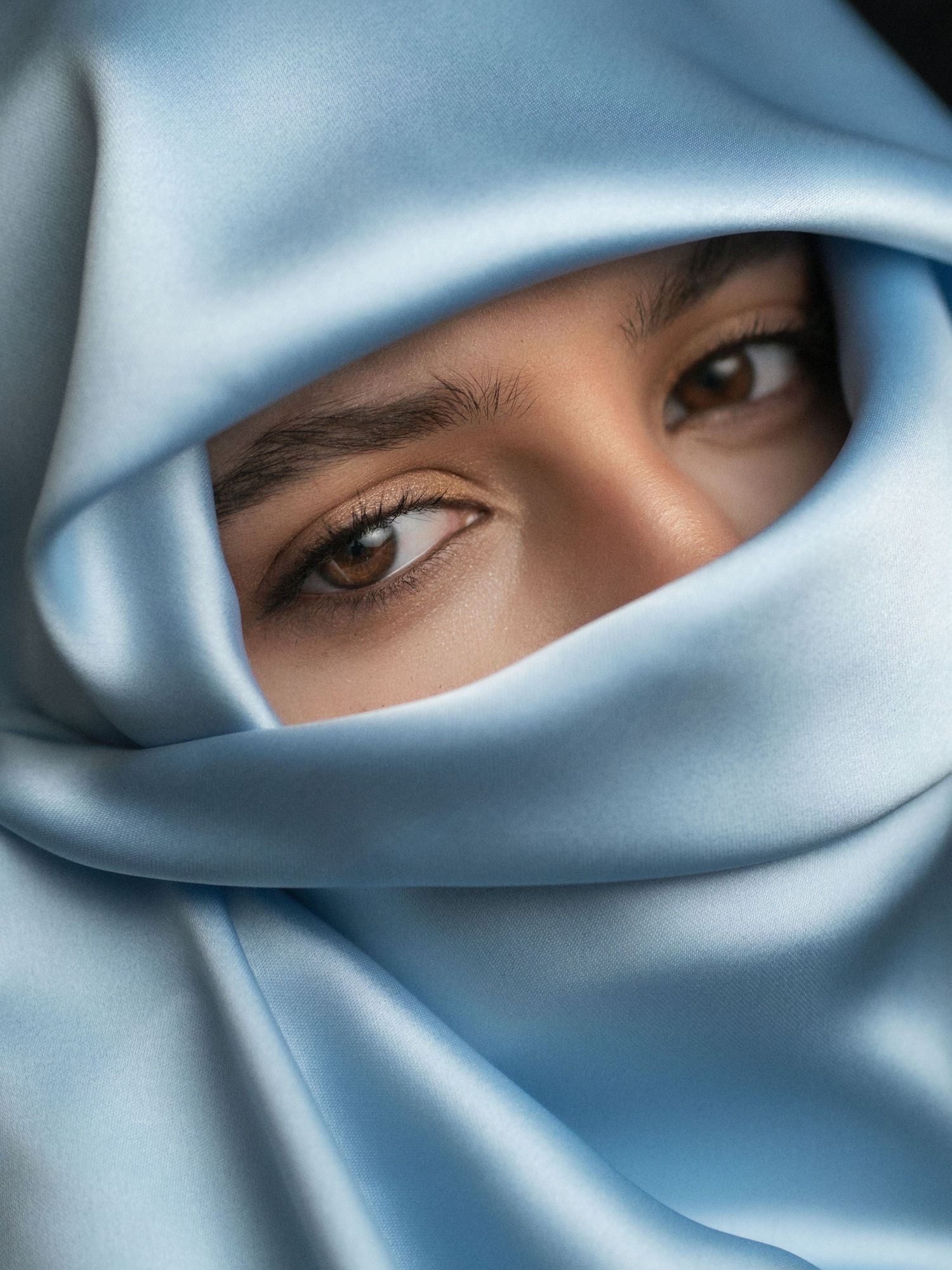 Editorial Portrait by Photographer Arthur Hall
Blue, Woman's Eye, Female, Silk, Covered, Gaze, Creative, Photography, Warsaw, Poland