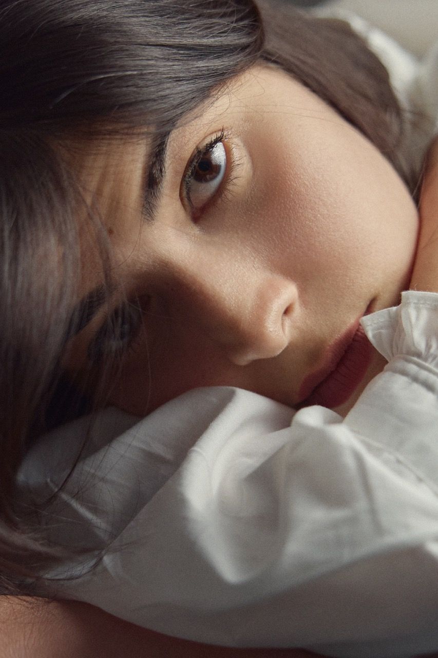 Studio portrait photography by Berlin-based wedding and lifestyle photographer Eric-Anthony Johnson.