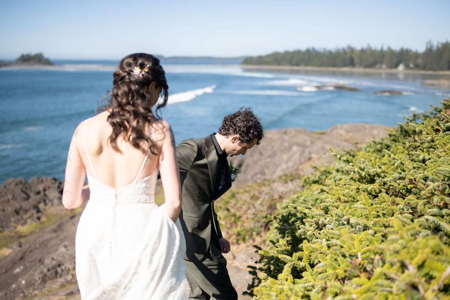 Beautiful oceanfront wedding ceremony on rugged coastal cliffs.