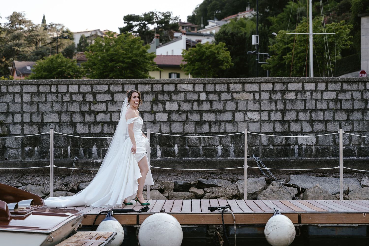 Wedding boat Lake Como. Villa Giuilia Wedding Venue. Lake Como Wedding Photographer. Destination Wedding Photographer