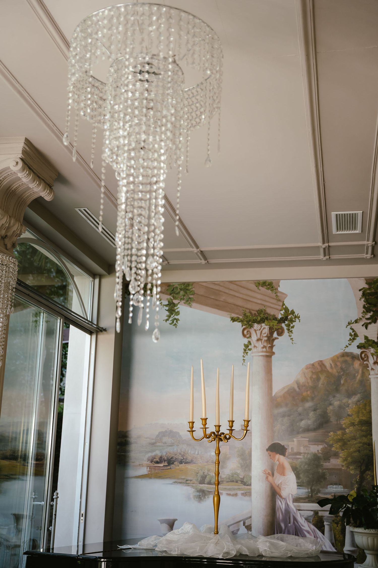 Wedding flowers Lake Como. Villa Giuilia Wedding Venue. Lake Como Wedding Photographer. Destination Wedding Photographer