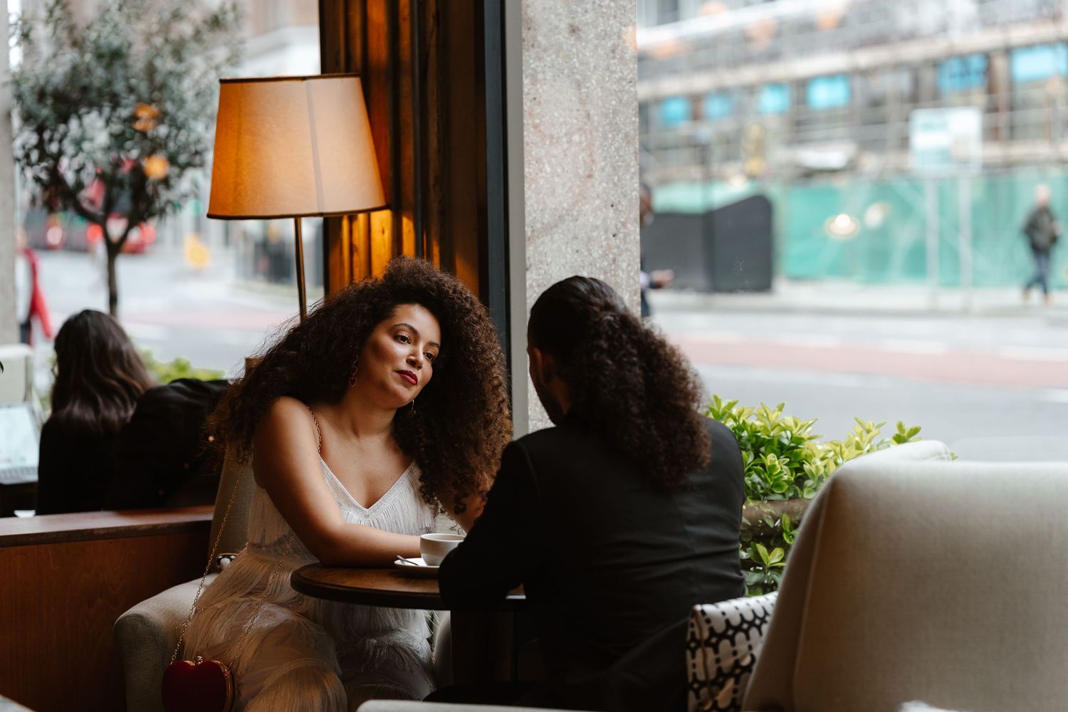Relaxed wedding couple at The Hoxton, Holborn. London Wedding Photographer.