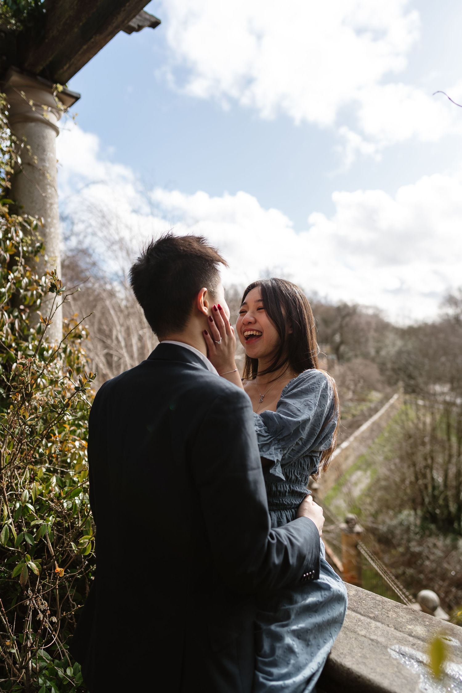 Overlooking Hampstead Heath only have eyes for each other, destination photographer