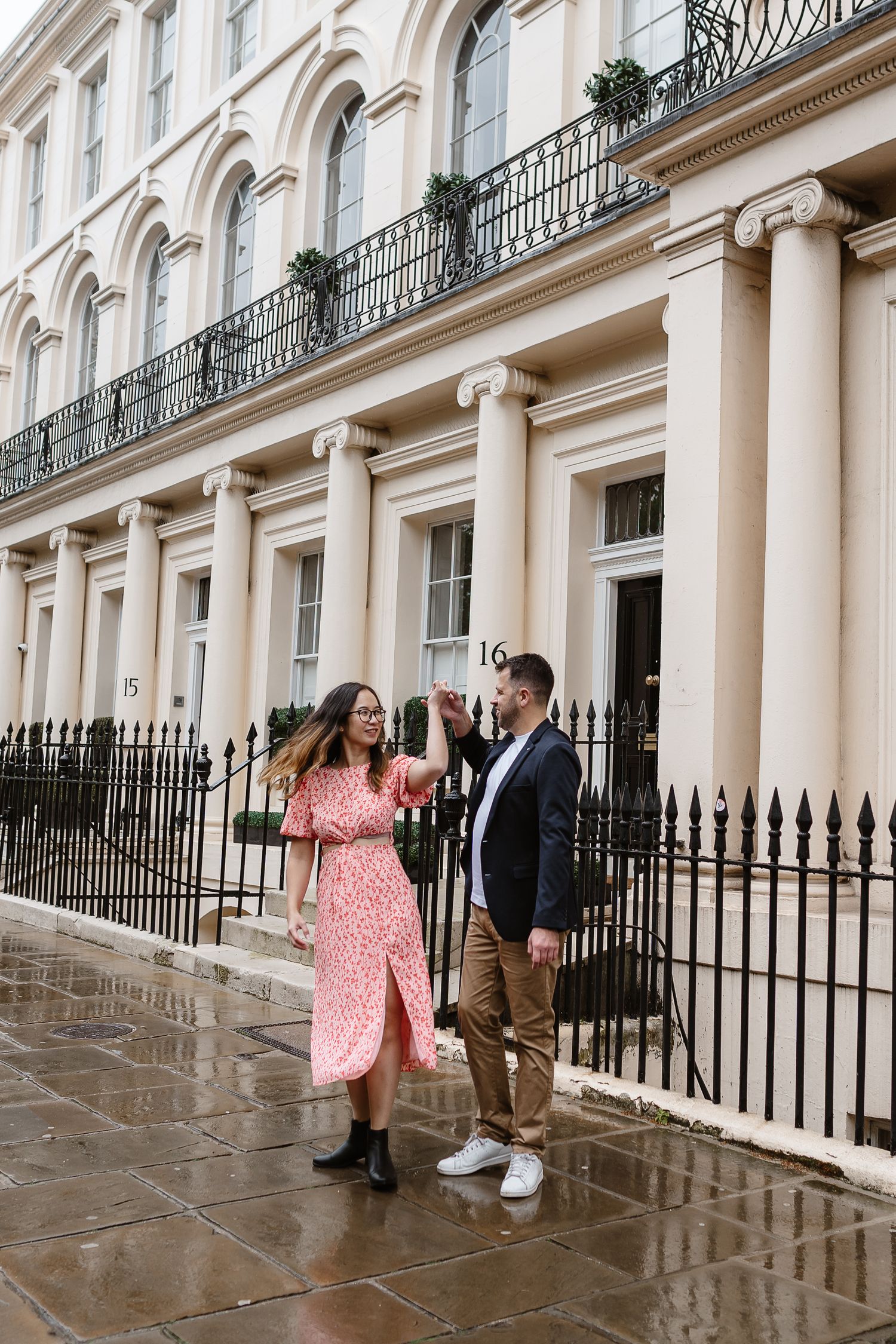 Alitha & James in Londons iconic park crescent luxury in Spring for their exciting Engagement / Pre-Wedding photoshoot engagement ring