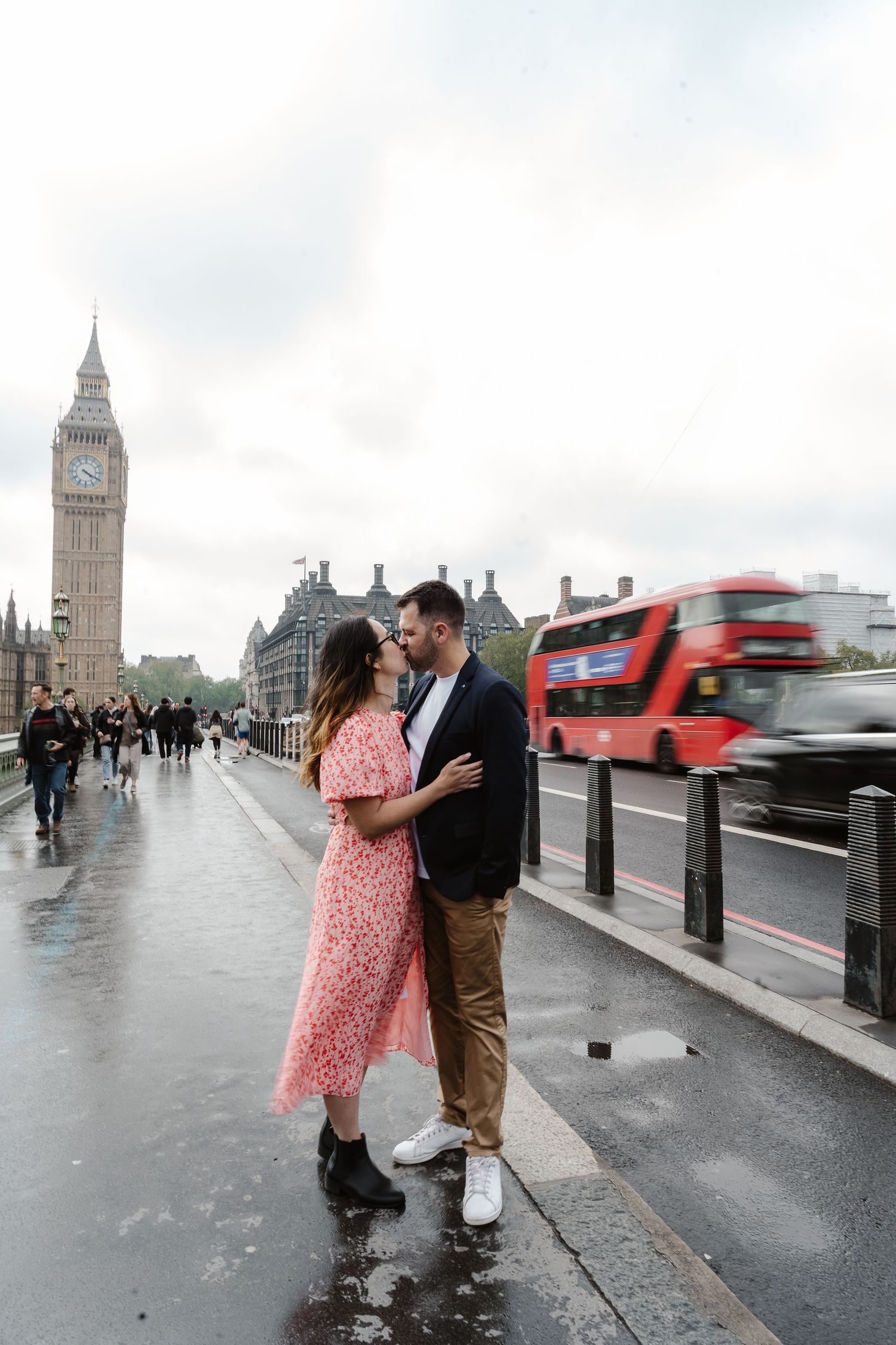 Alitha & James in Londons iconic big ben westminster in Spring for their exciting Engagement / Pre-Wedding photoshoot engagement ring