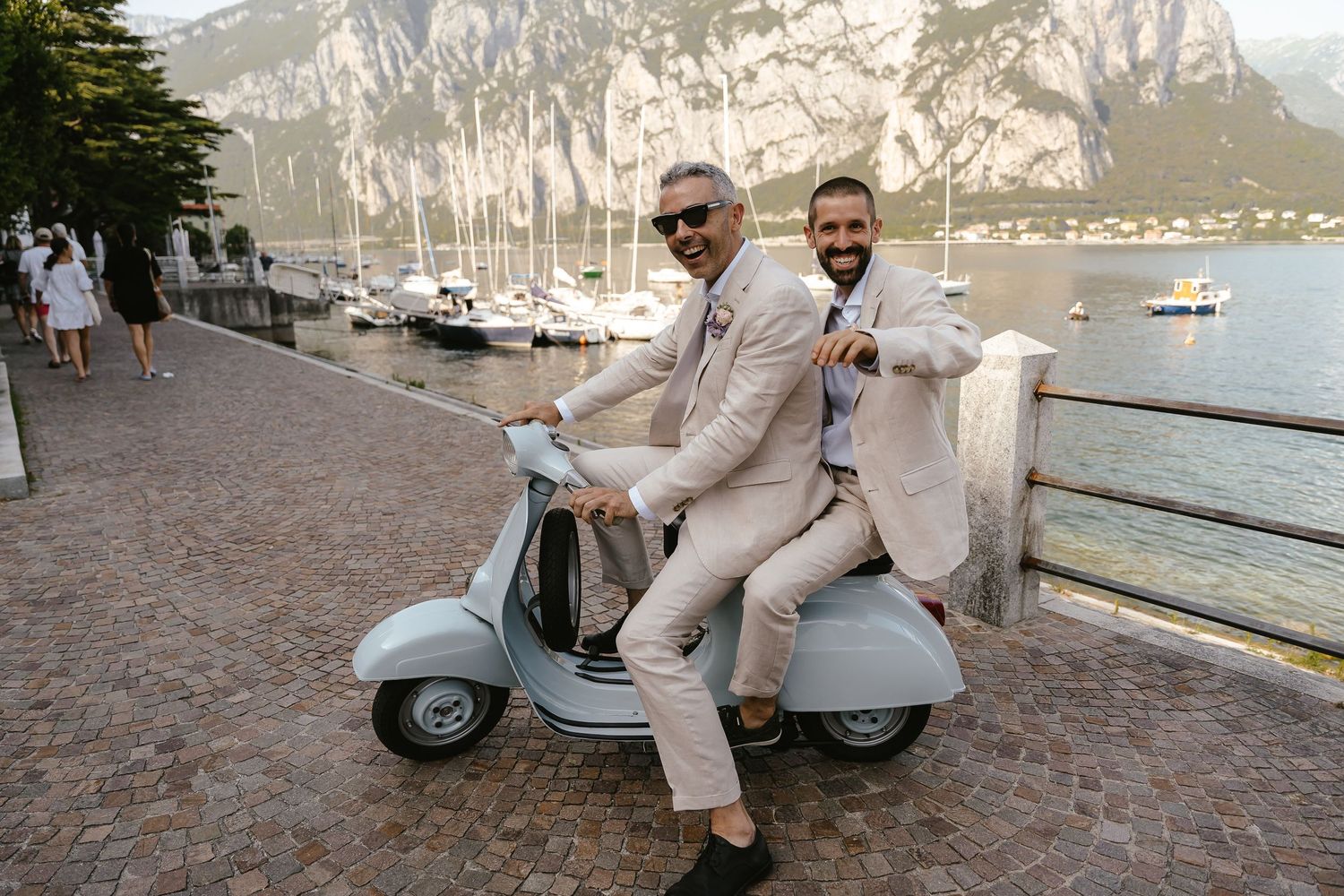 Wedding vespa Lake Como. Villa Giuilia Wedding Venue. Lake Como Wedding Photographer. Destination Wedding Photographer