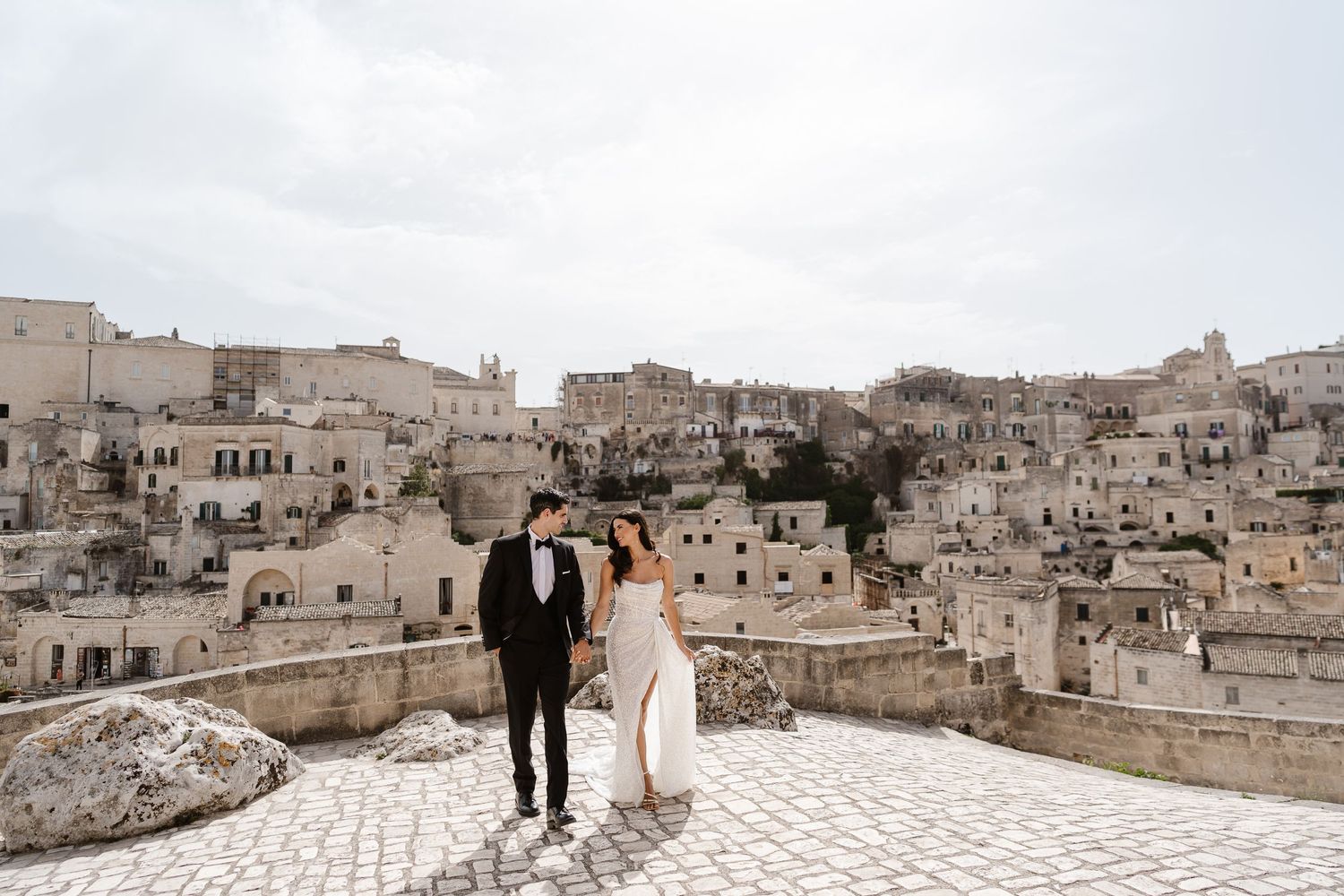 Puglia luxury wedding - elopement in the ancient UNESCO heritage site of Matera. Italian wedding inspiration