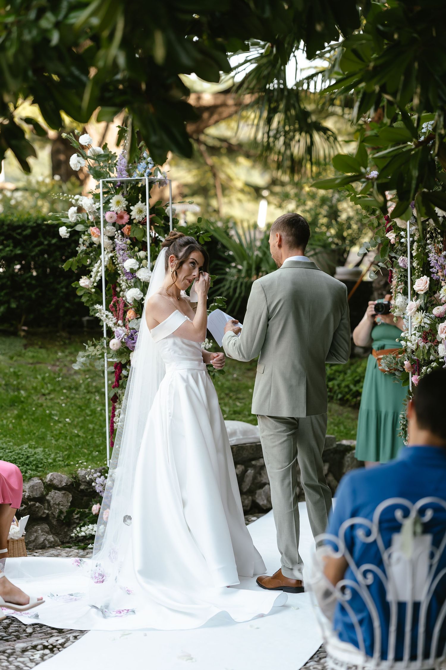 Wedding ceremonyLake Como. Villa Giuilia Wedding Venue. Lake Como Wedding Photographer. Destination Wedding Photographer