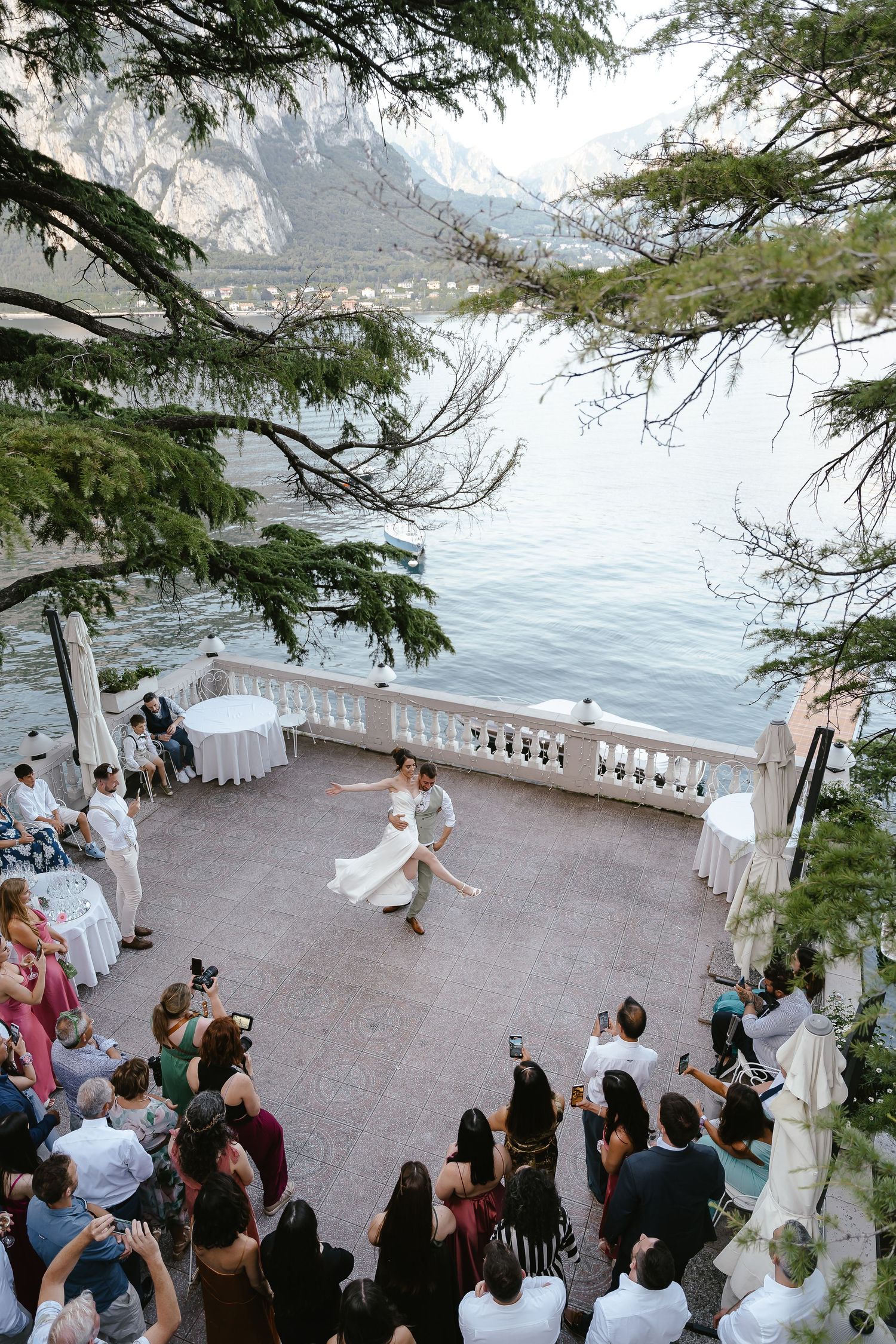 Wedding Lake Como. Villa Giuilia Wedding Venue. Lake Como Wedding Photographer. Destination Wedding Photographer