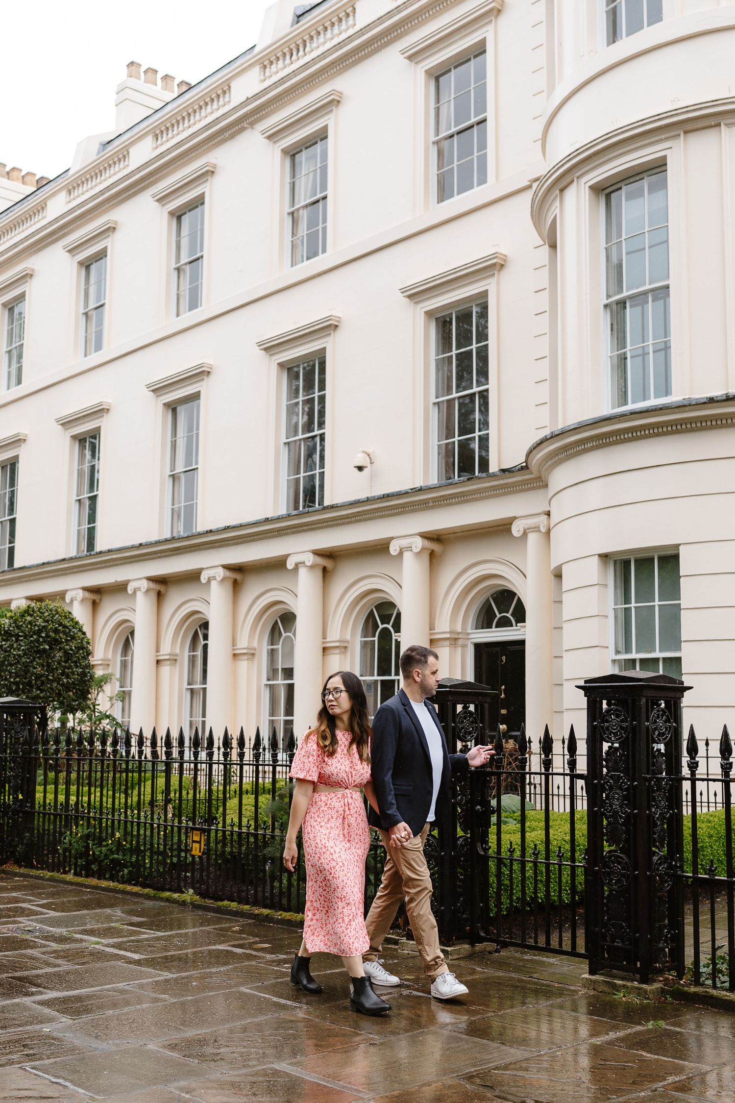 Alitha & James in Londons iconic park crescent luxury in Spring for their exciting Engagement / Pre-Wedding photoshoot engagement ring