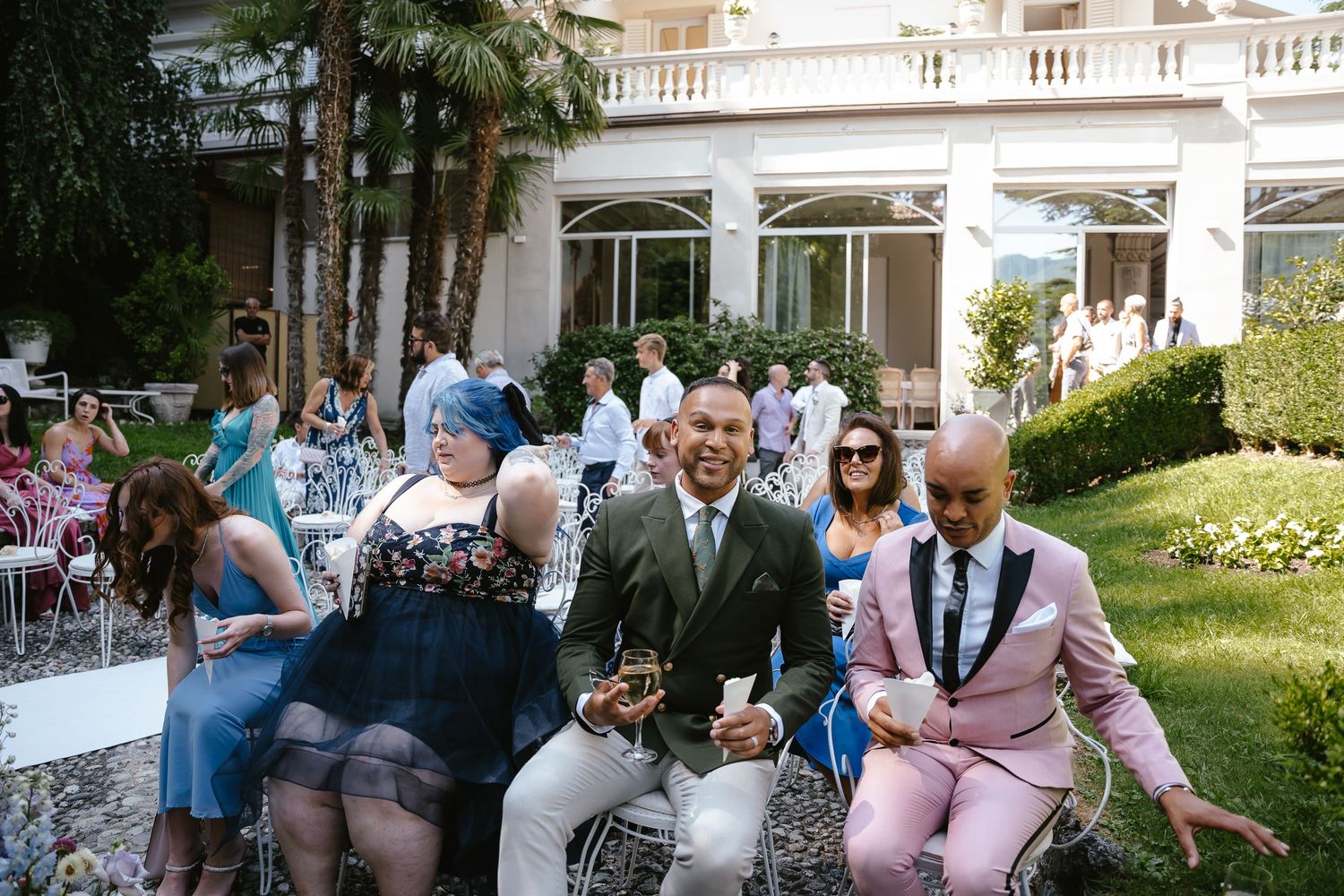 Wedding guests Lake Como. Villa Giuilia Wedding Venue. Lake Como Wedding Photographer. Destination Wedding Photographer