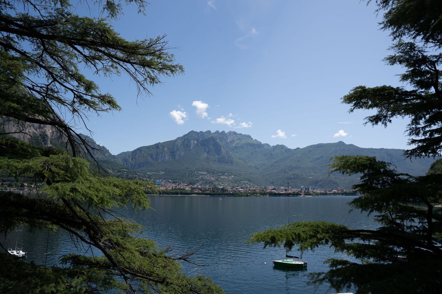 Lake Como. Villa Guilia Wedding Venue. Lake Como Wedding Photographer. Destination Wedding Photographer