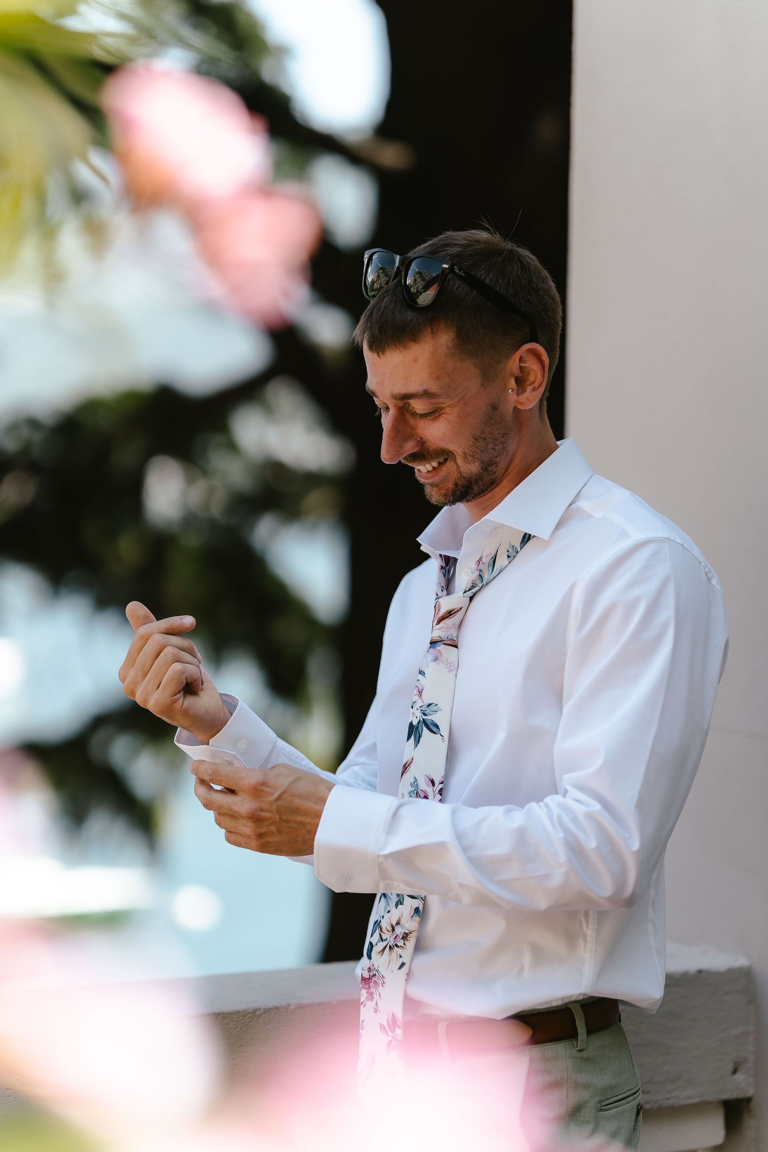 Groom Prep on Lake Como. Villa Guilia Wedding Venue. Lake Como Wedding Photographer. Destination Wedding Photographer