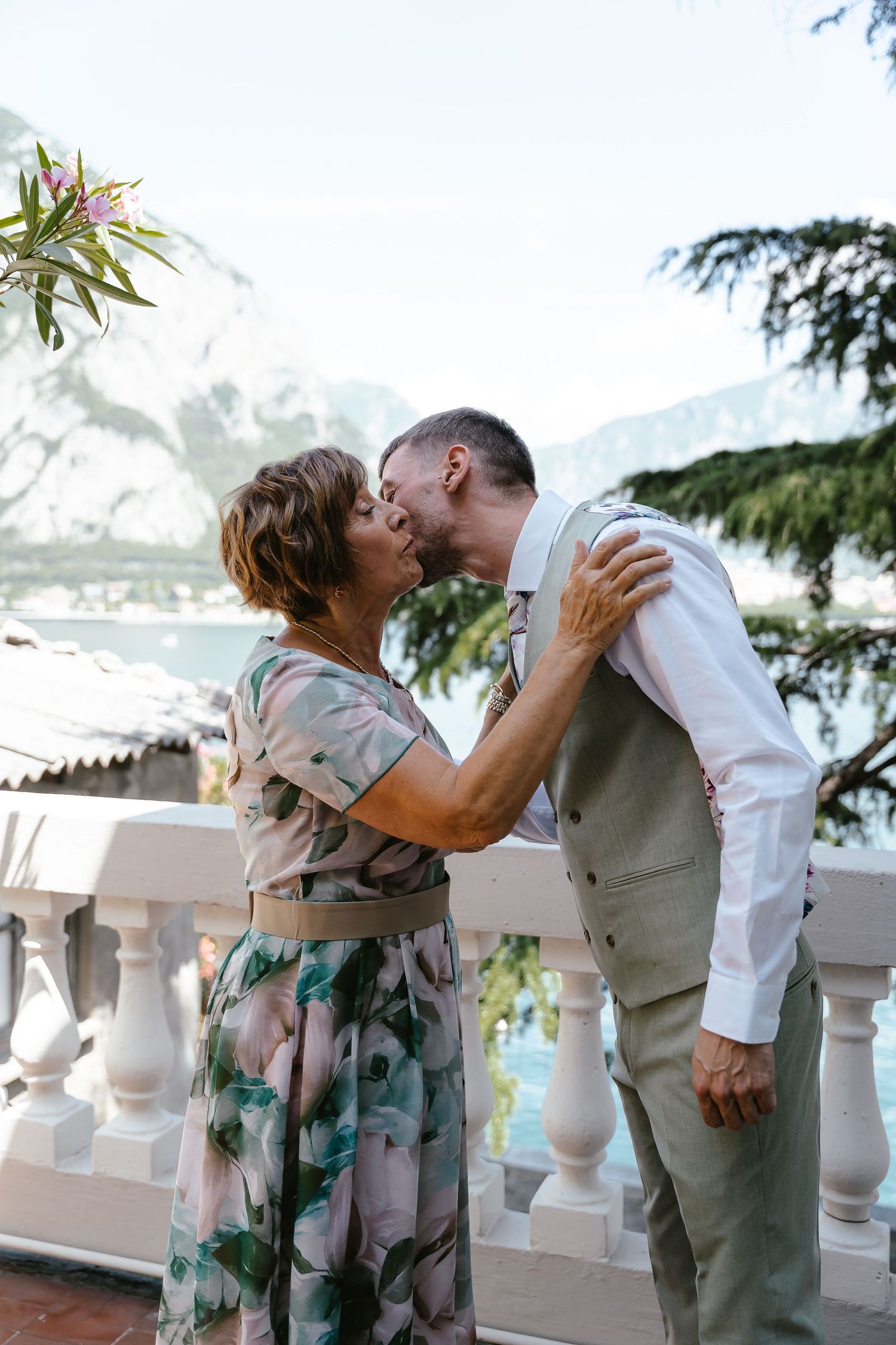 Groom Prep on Lake Como. Villa Guilia Wedding Venue. Lake Como Wedding Photographer. Destination Wedding Photographer
