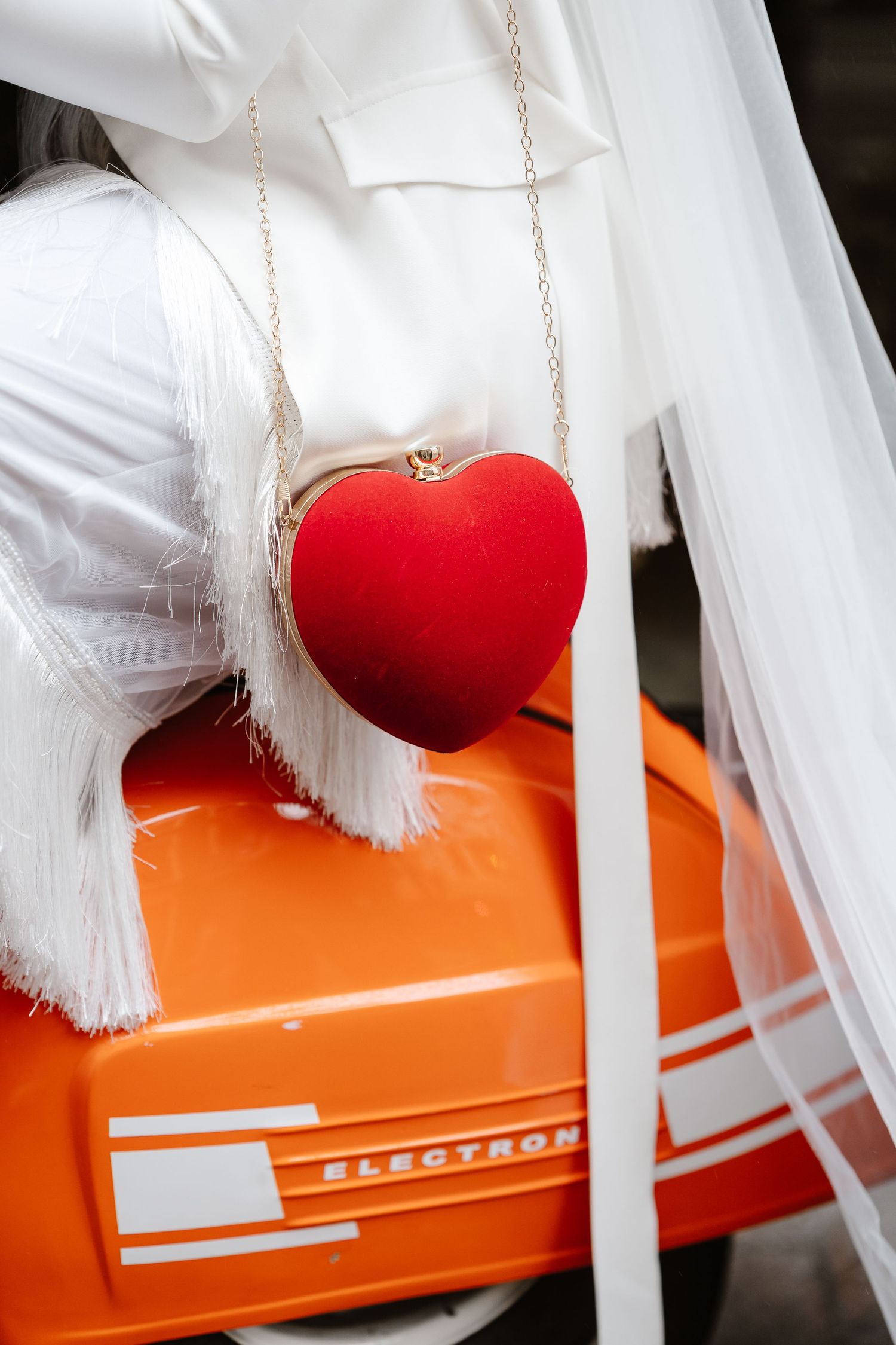 Relaxed wedding couple at The Hoxton, Holborn. London Wedding Photographer.