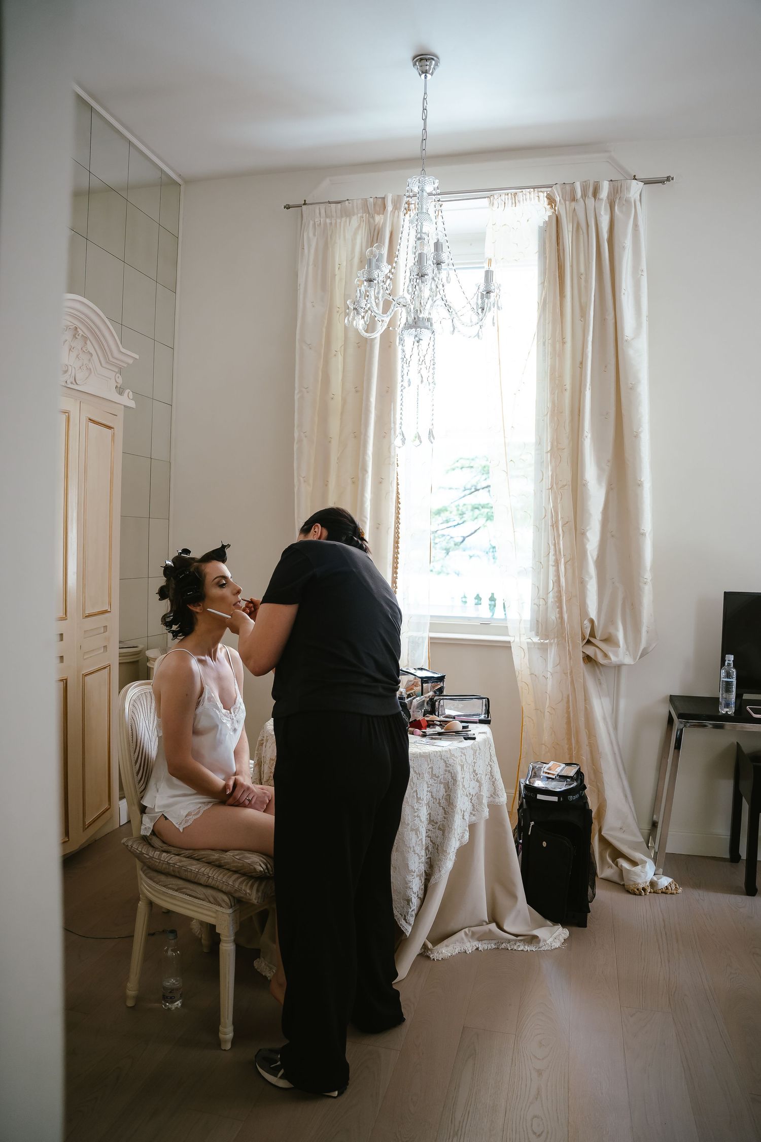 Bridal Prep. on Lake Como. Villa Guilia Wedding Venue. Lake Como Wedding Photographer. Destination Wedding Photographer