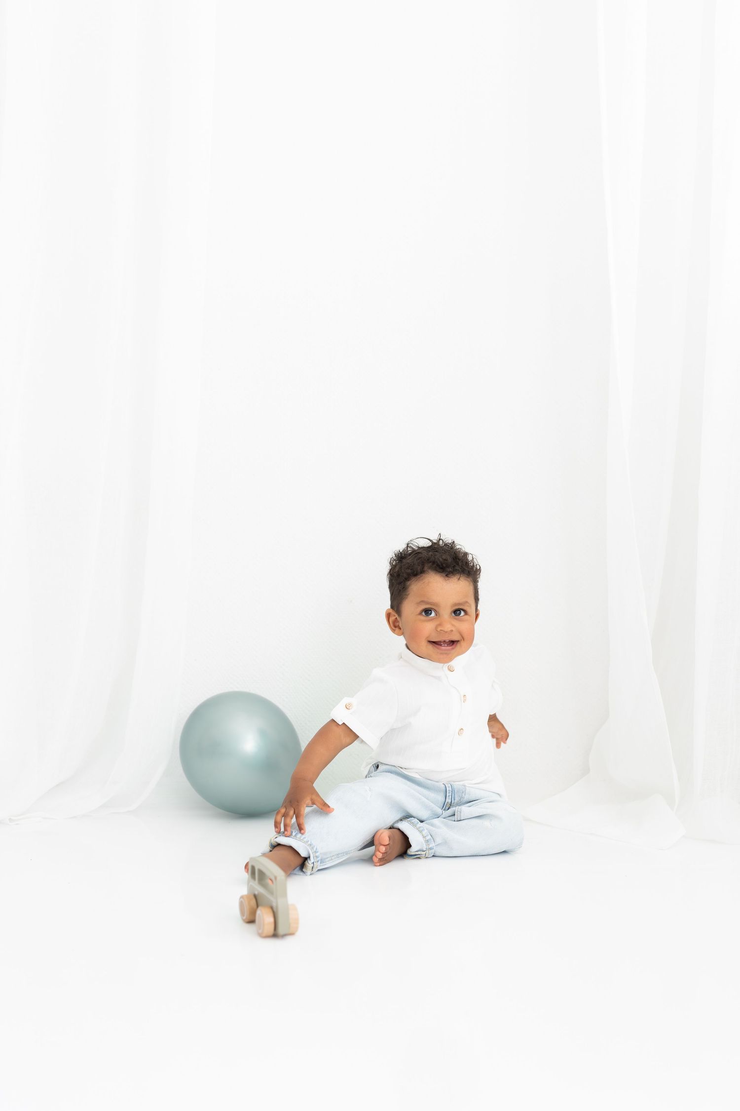 Katja Ravi Visuals odotuskuvaus Lahti Newbornkuvaus Lahti Lapsikuvaus Lahti Perhekuvaus Lahti Ylioppilaskuvaus Lahti Rippikuvaus Lahti