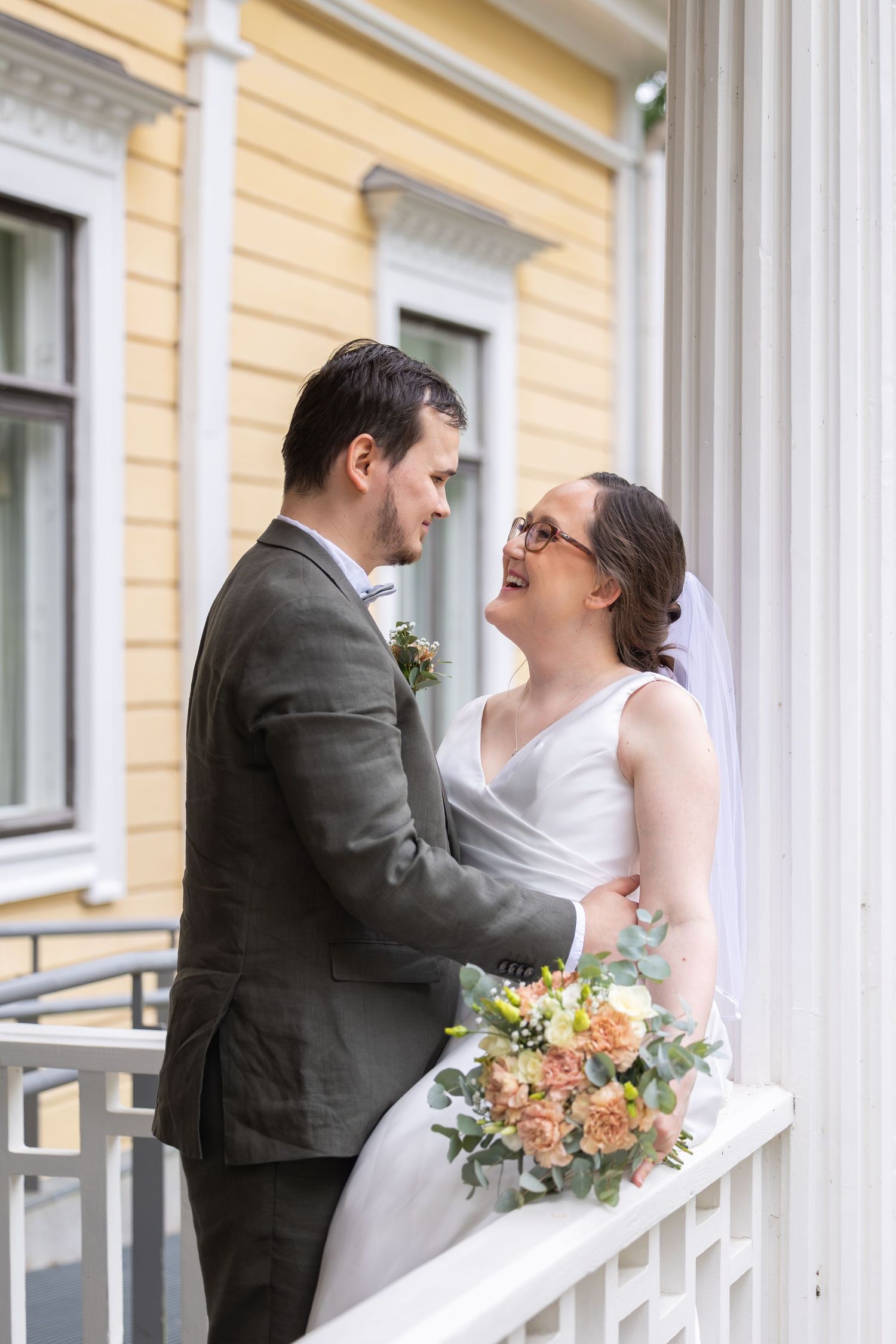Katja Ravi Visuals hääkuvaus Lahti odotuskuvaus Lahti Newbornkuvaus Lahti Lapsikuvaus Lahti Perhekuvaus Lahti Ylioppilaskuvaus Lahti