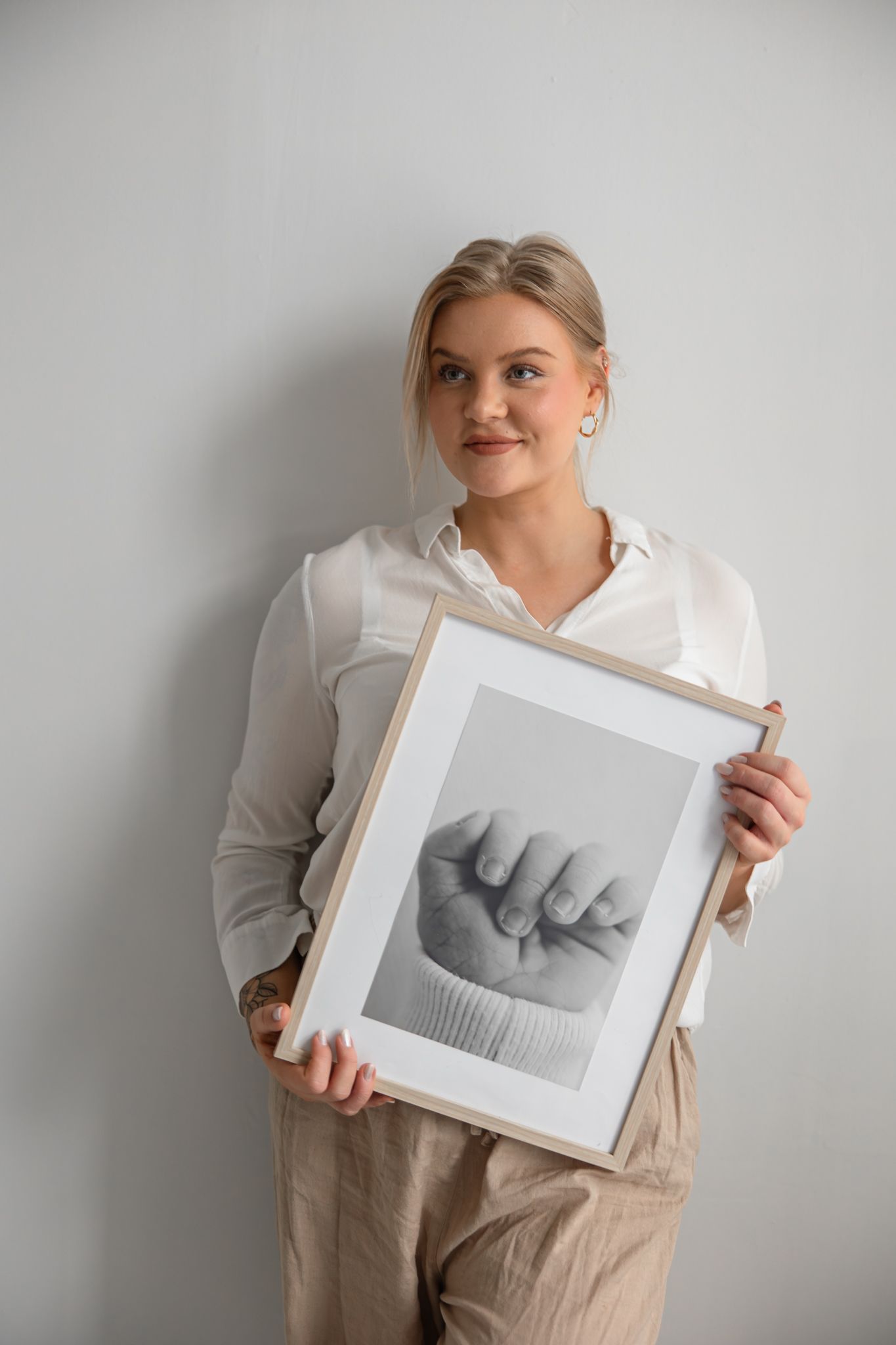 Katja Ravi Visuals brändikuvaus Lahti odotuskuvaus Lahti Newbornkuvaus Lahti Lapsikuvaus Lahti Perhekuvaus Lahti Ylioppilaskuvaus Lahti