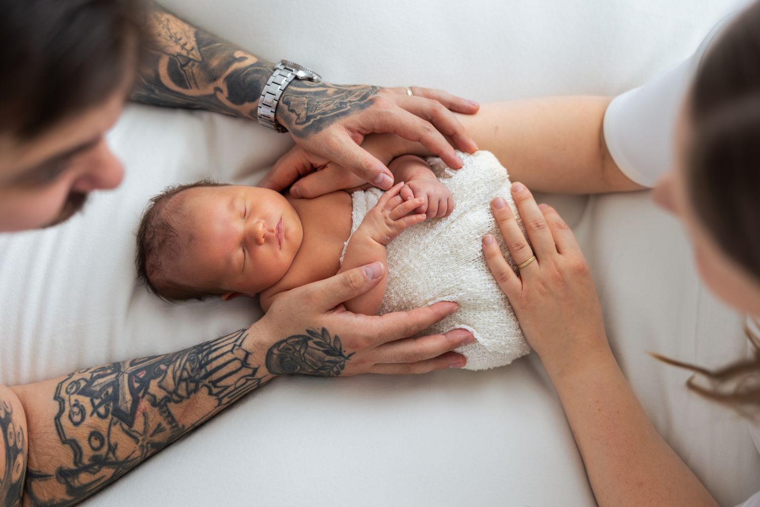 Katja Ravi Visuals odotuskuvaus Lahti Newbornkuvaus Lahti Lapsikuvaus Lahti Perhekuvaus Lahti Ylioppilaskuvaus Lahti Rippikuvaus Lahti