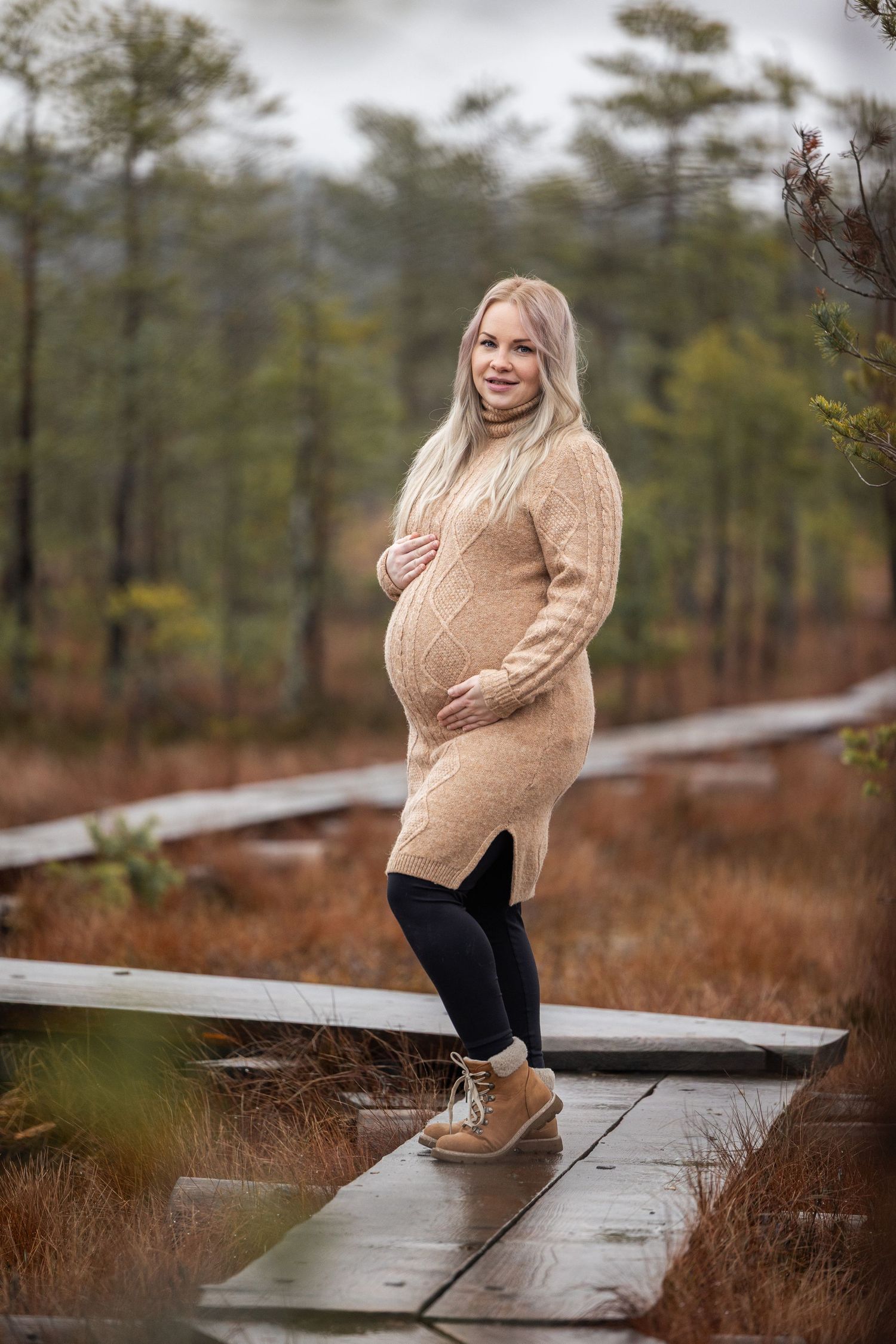 Katja Ravi Visuals odotuskuvaus Lahti Newbornkuvaus Lahti Lapsikuvaus Lahti Perhekuvaus Lahti Ylioppilaskuvaus Lahti Rippikuvaus Lahti