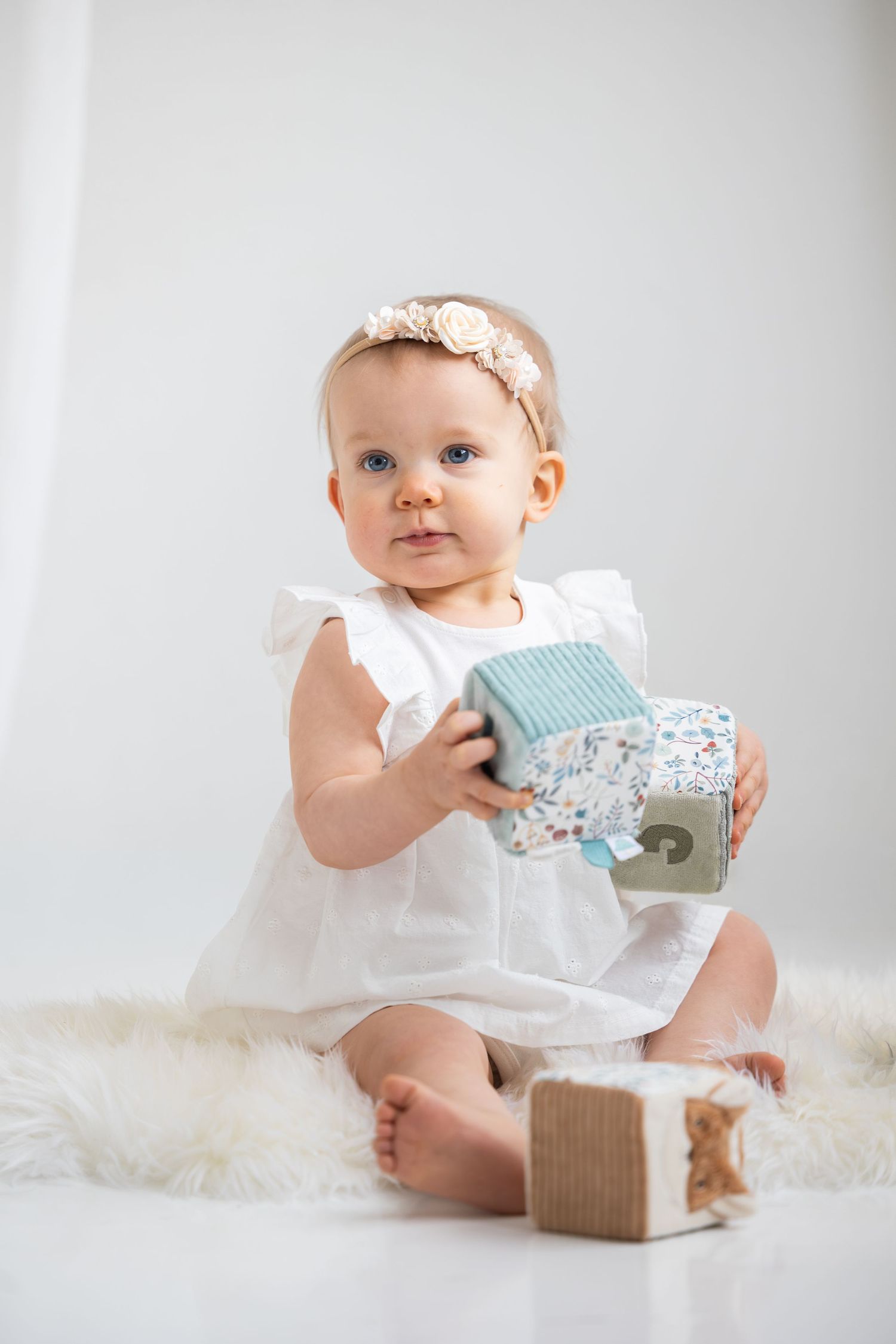 Katja Ravi Visuals odotuskuvaus Lahti Newbornkuvaus Lahti Lapsikuvaus Lahti Perhekuvaus Lahti Ylioppilaskuvaus Lahti Rippikuvaus Lahti