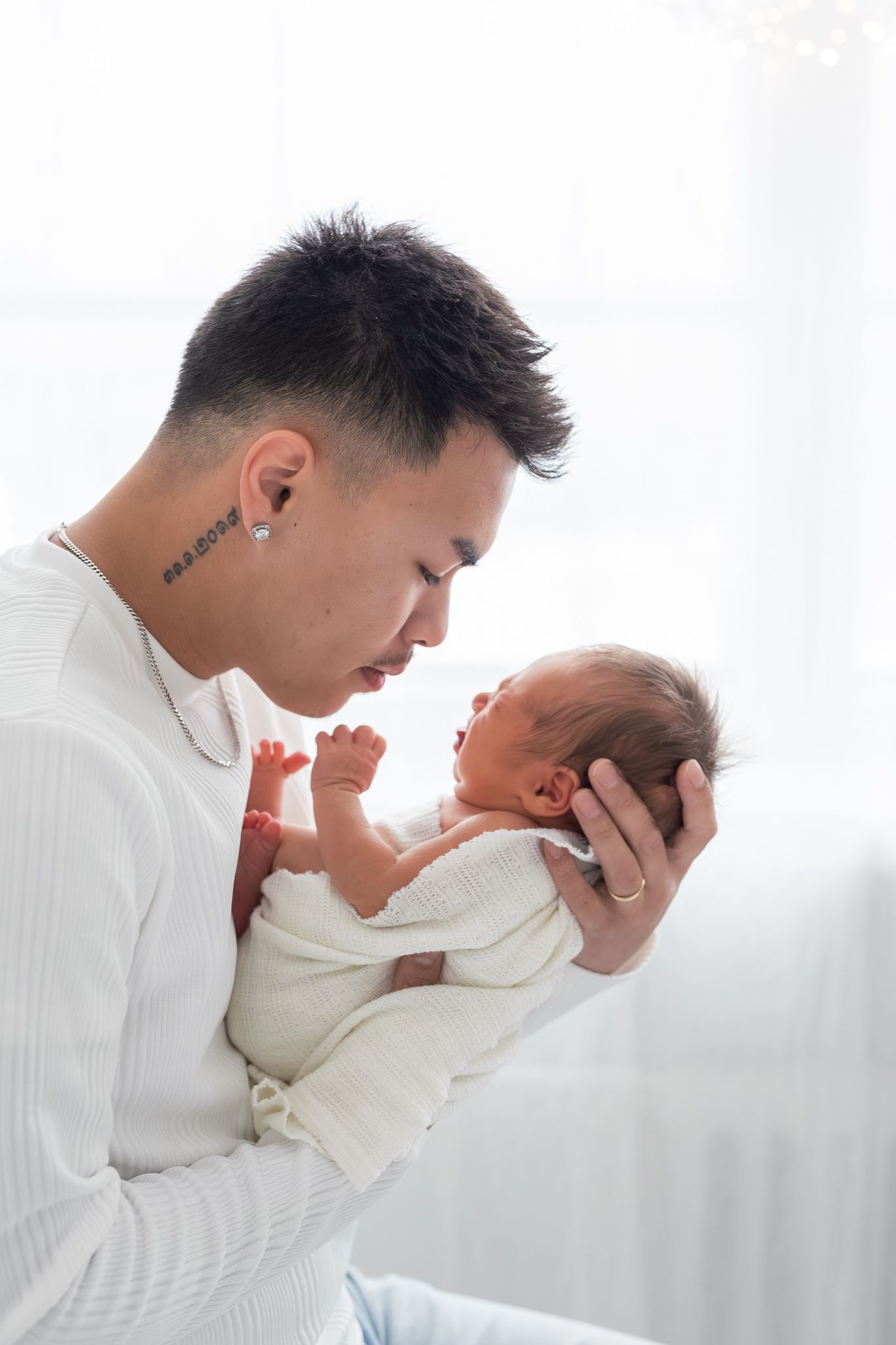 Katja Ravi Visuals odotuskuvaus Lahti Newbornkuvaus Lahti Lapsikuvaus Lahti Perhekuvaus Lahti Ylioppilaskuvaus Lahti Rippikuvaus Lahti