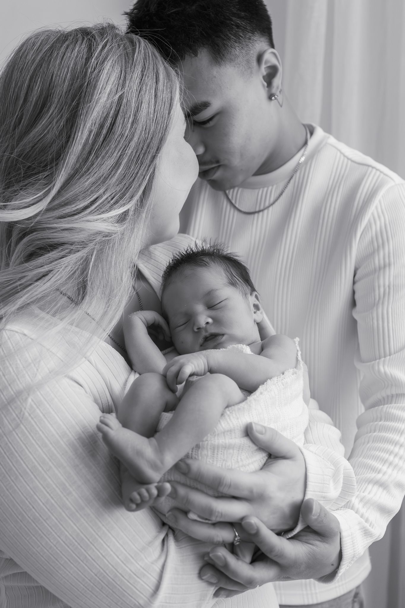 Katja Ravi Visuals odotuskuvaus Lahti Newbornkuvaus Lahti Lapsikuvaus Lahti Perhekuvaus Lahti Ylioppilaskuvaus Lahti Rippikuvaus Lahti