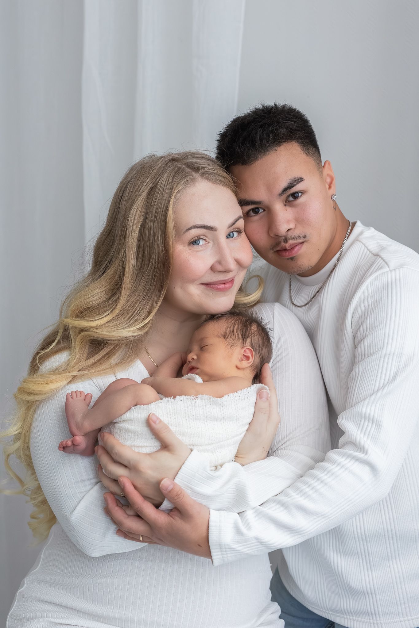 Katja Ravi Visuals odotuskuvaus Lahti Newbornkuvaus Lahti Lapsikuvaus Lahti Perhekuvaus Lahti Ylioppilaskuvaus Lahti Rippikuvaus Lahti