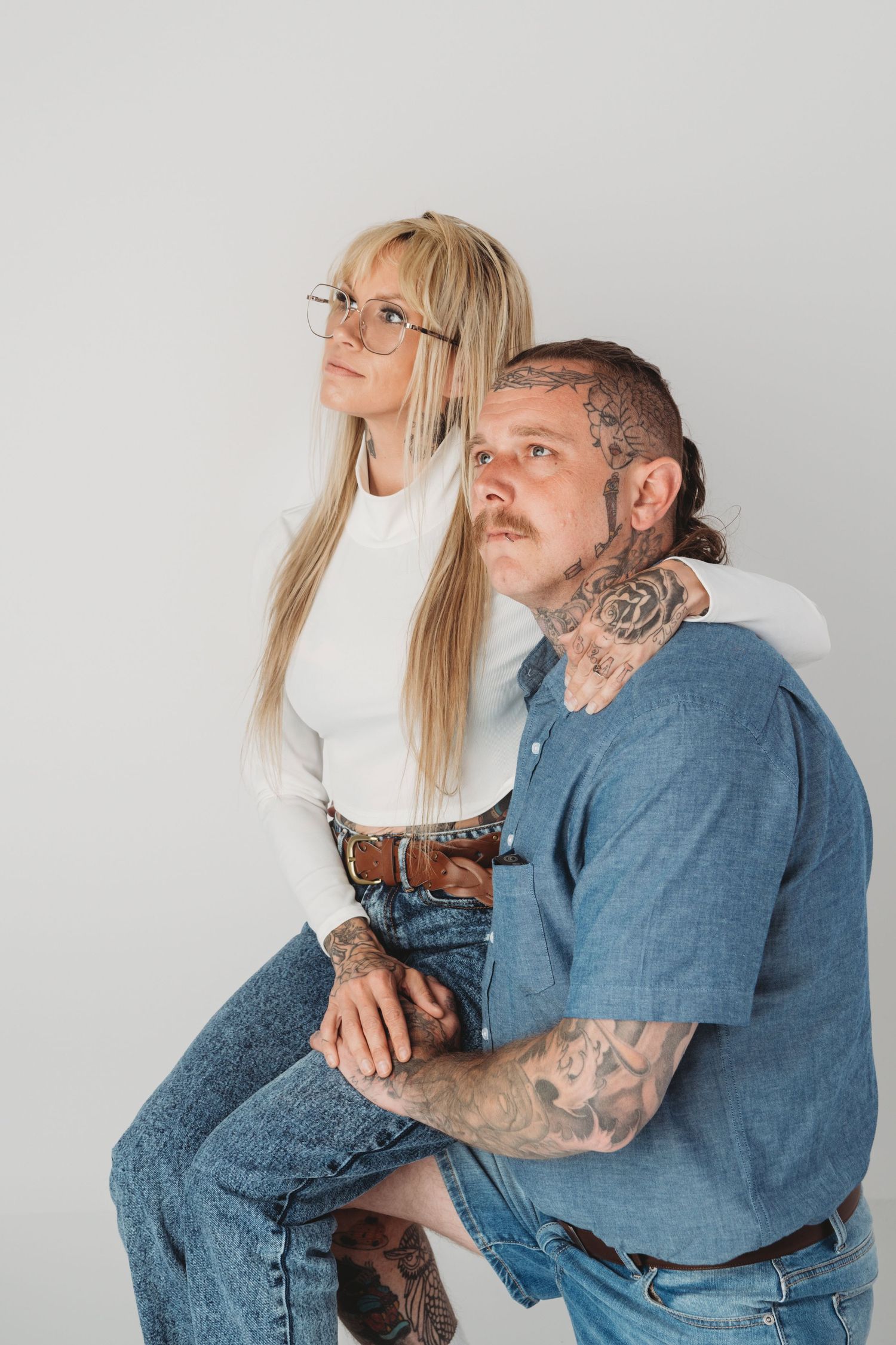 Modern studio couples portrait of a tattooed couple in a Walla Walla photography studio