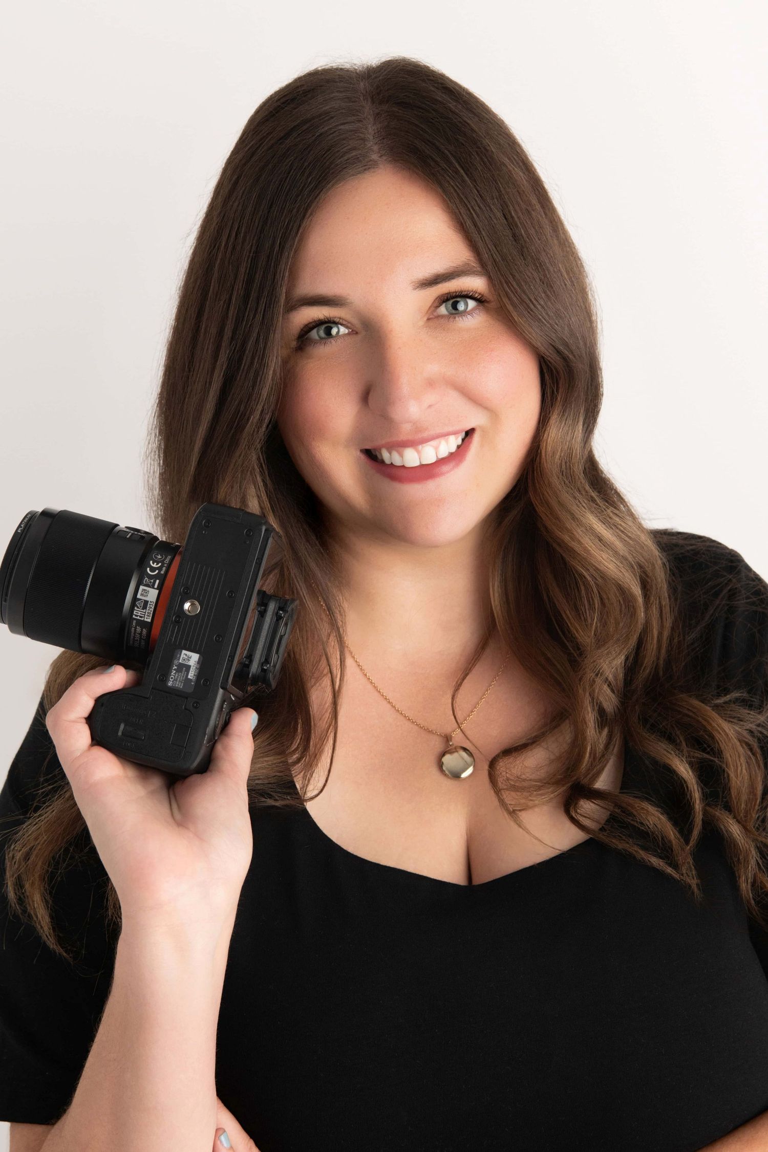 Portrait of Brittani Smith, a Walla Walla portrait photographer.